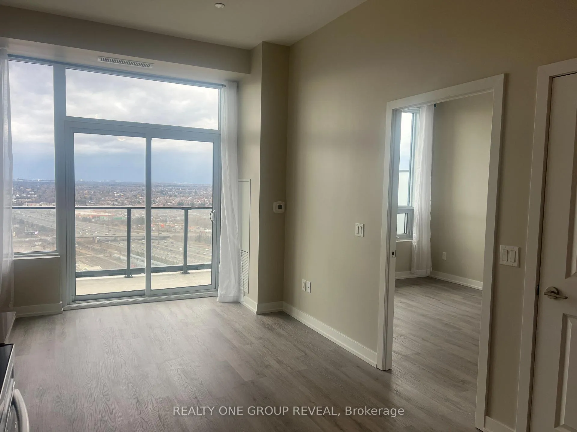 Photo 12 of Unit 3107, 1435 Celebration Drive, Pickering, Bay Ridges — HOMEH