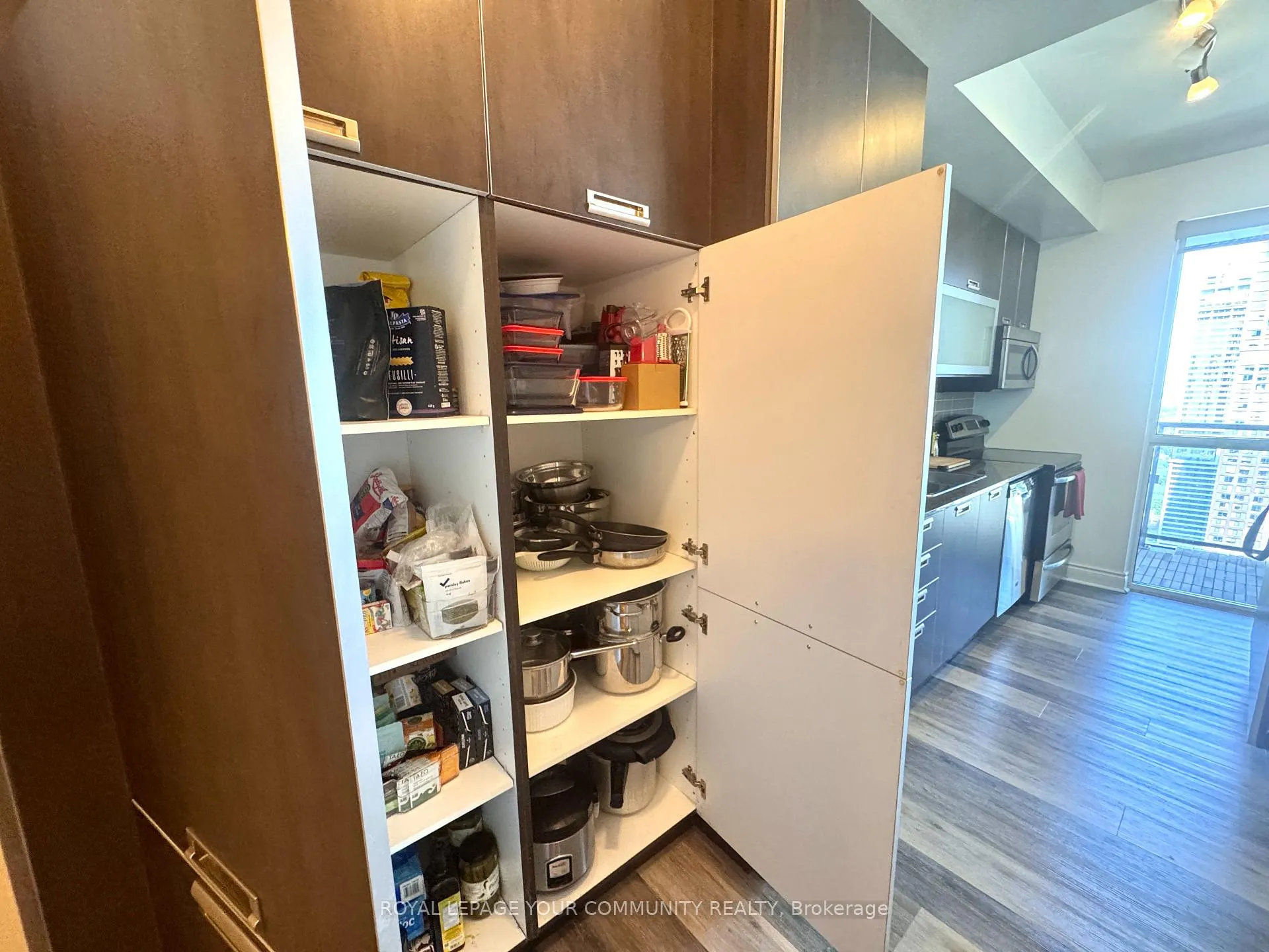 Photo 10 of Unit 3902, 28 Ted Rogers Way, Toronto, Church-Yonge Corridor — HOMEH