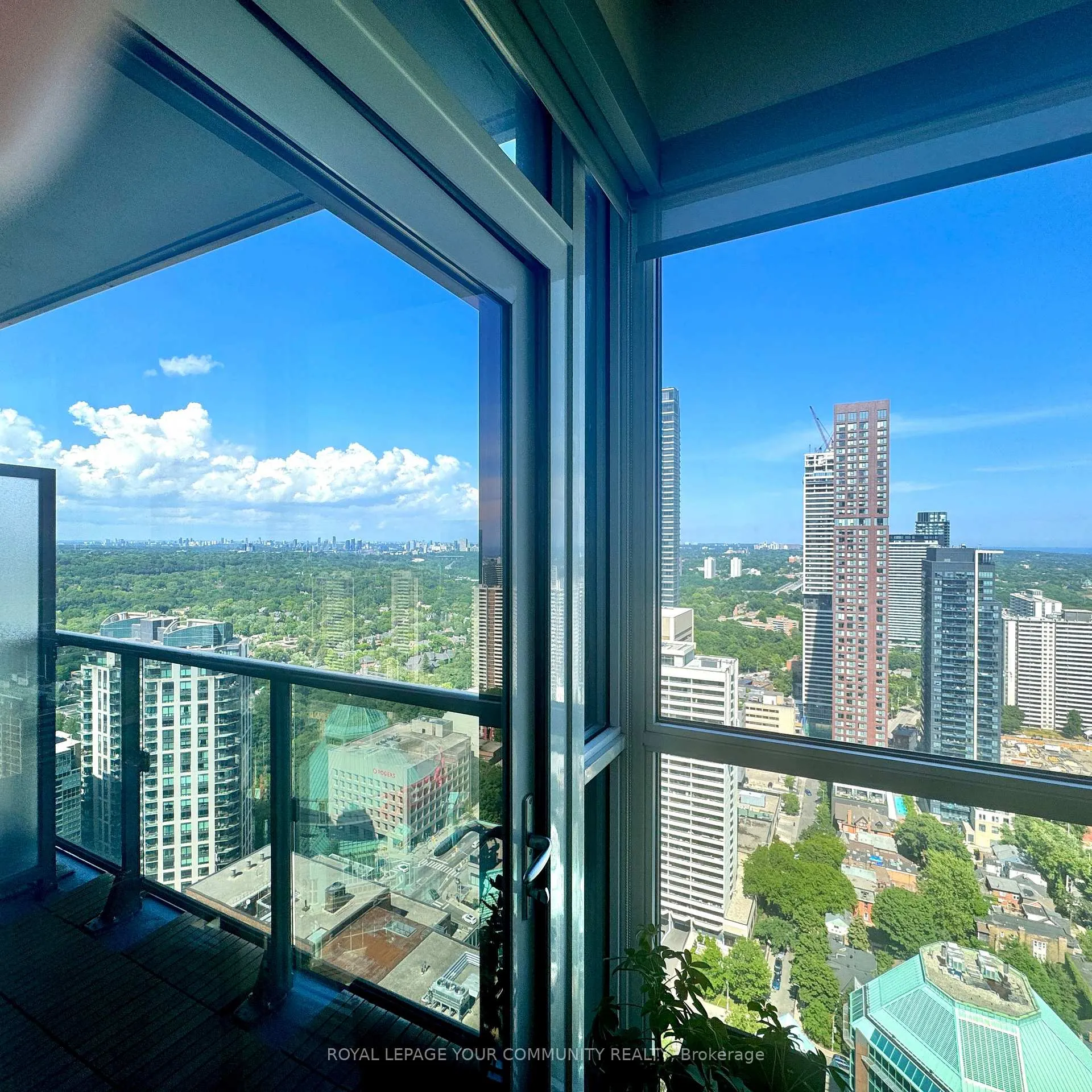 Photo 19 of Unit 3902, 28 Ted Rogers Way, Toronto, Church-Yonge Corridor — HOMEH