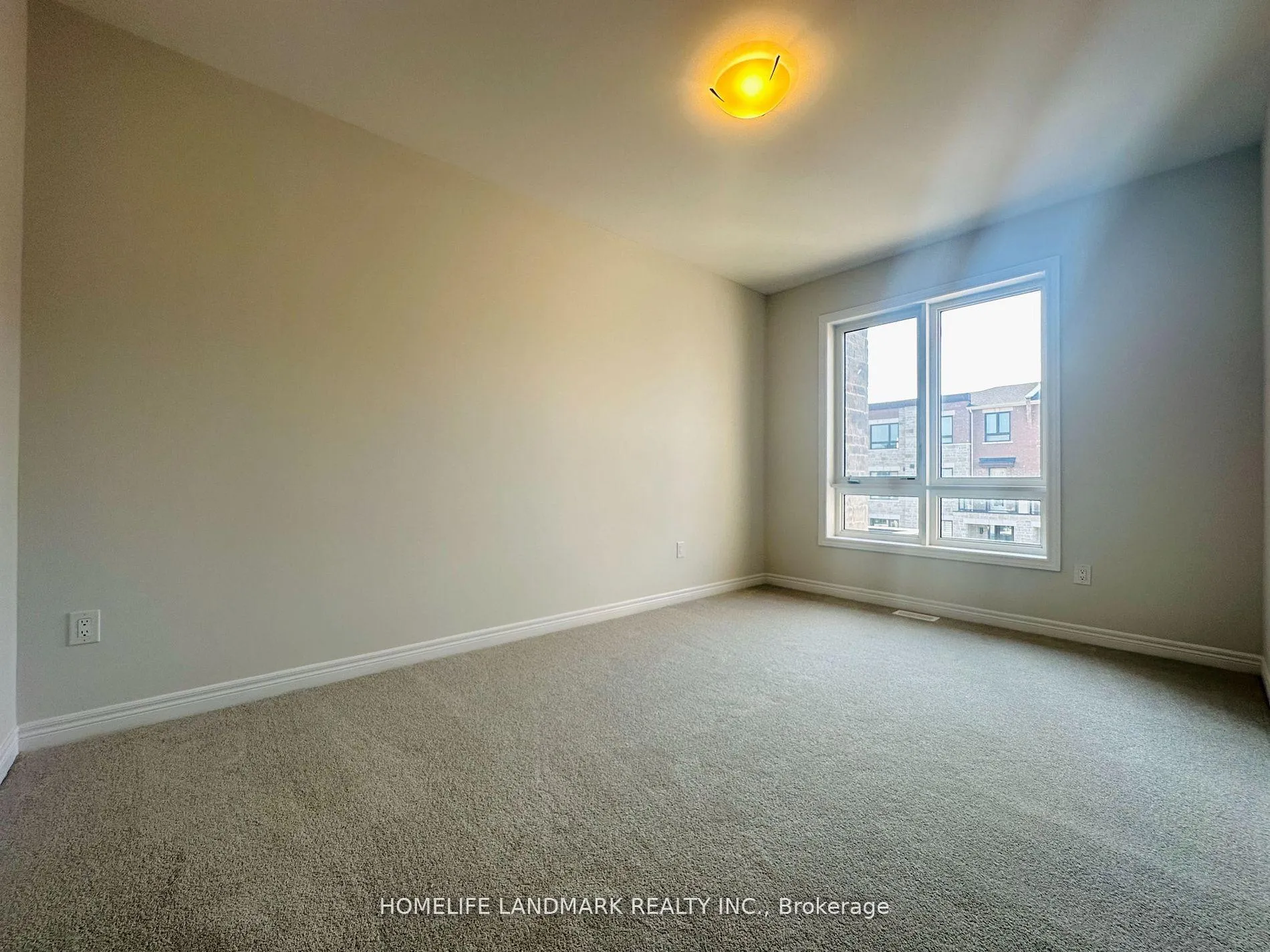 Photo 5 of 146 Mumbai Drive, Markham, Middlefield — HOMEH