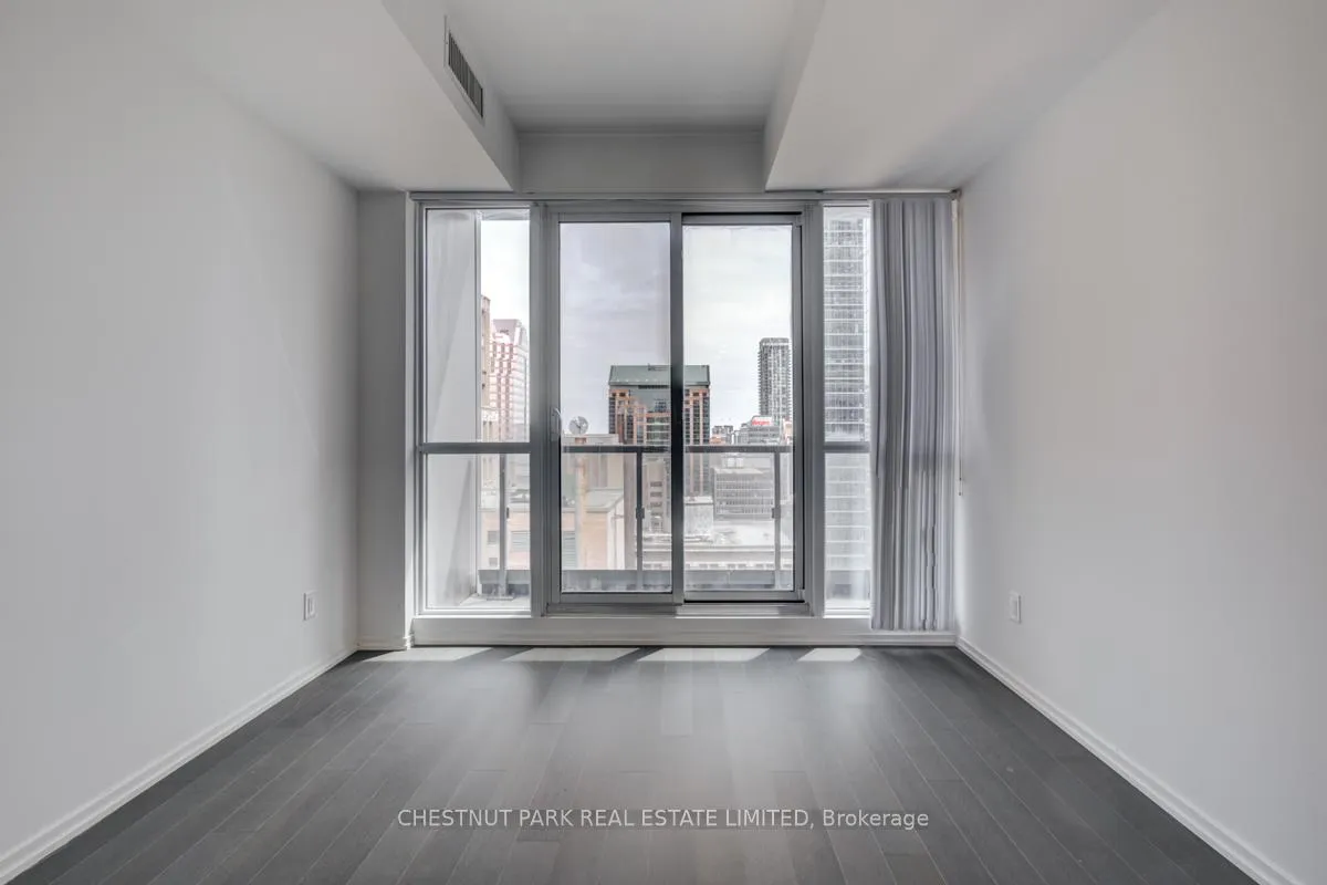 Photo 6 of Unit 1804, 70 Temperance Street, Toronto, Bay Street Corridor — HOMEH
