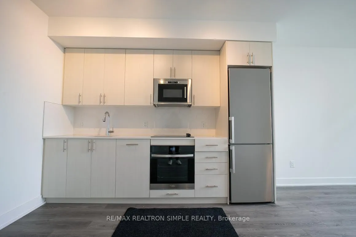 Photo 4 of Unit 909, 2545 Simcoe Street N, Oshawa, Windfields — HOMEH