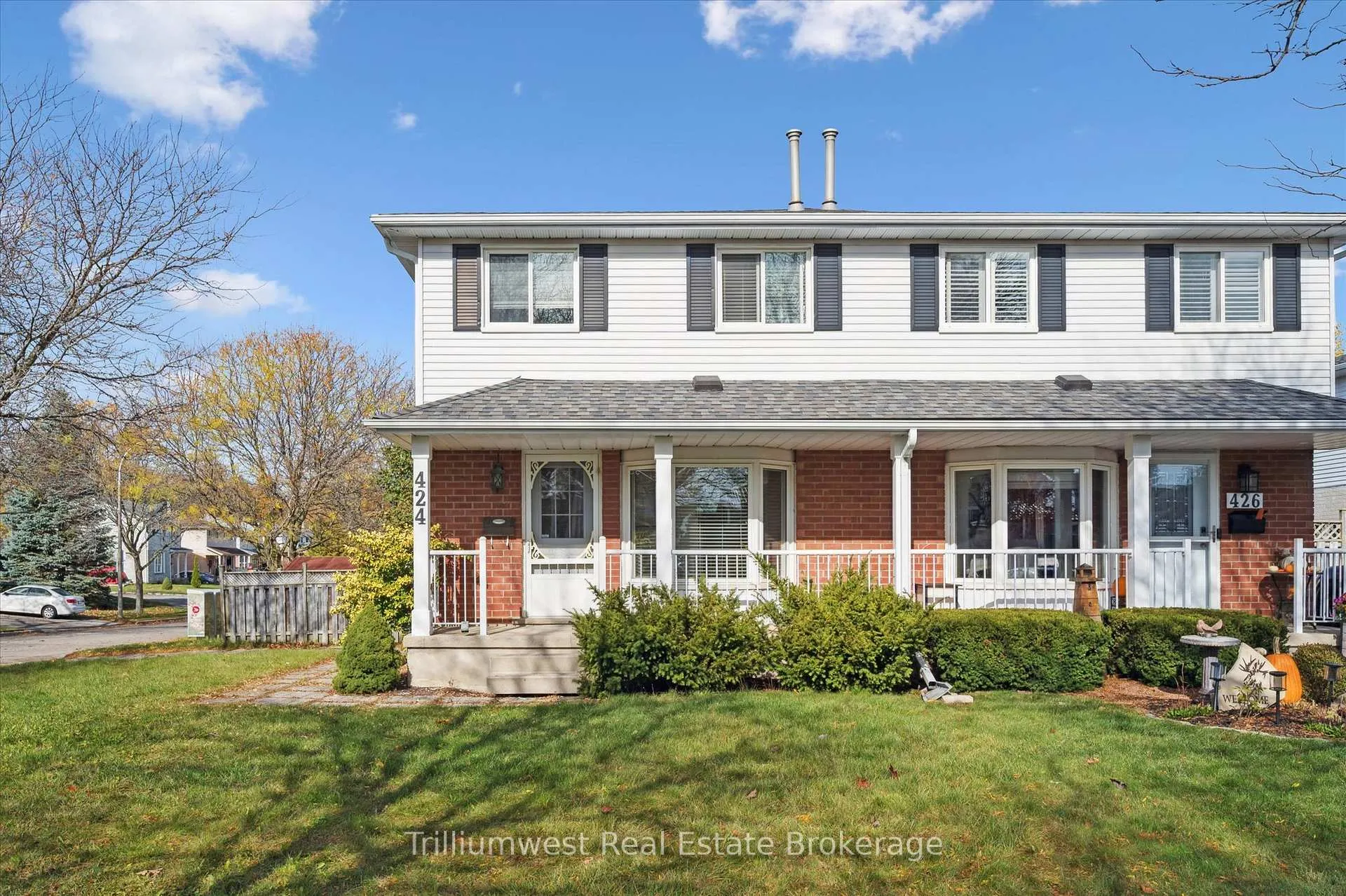 Front of 424 Benesfort Court