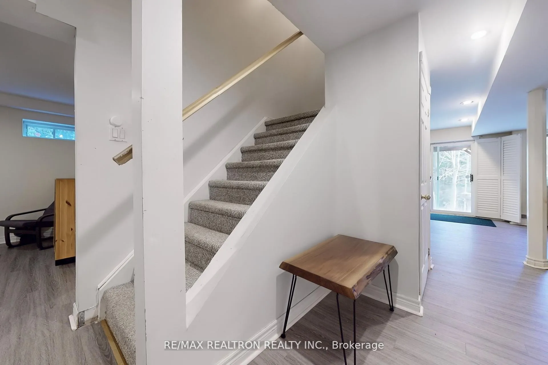 Photo 2 of Unit Bsmnt, 1143 Gossamer Drive, Pickering, Liverpool — HOMEH