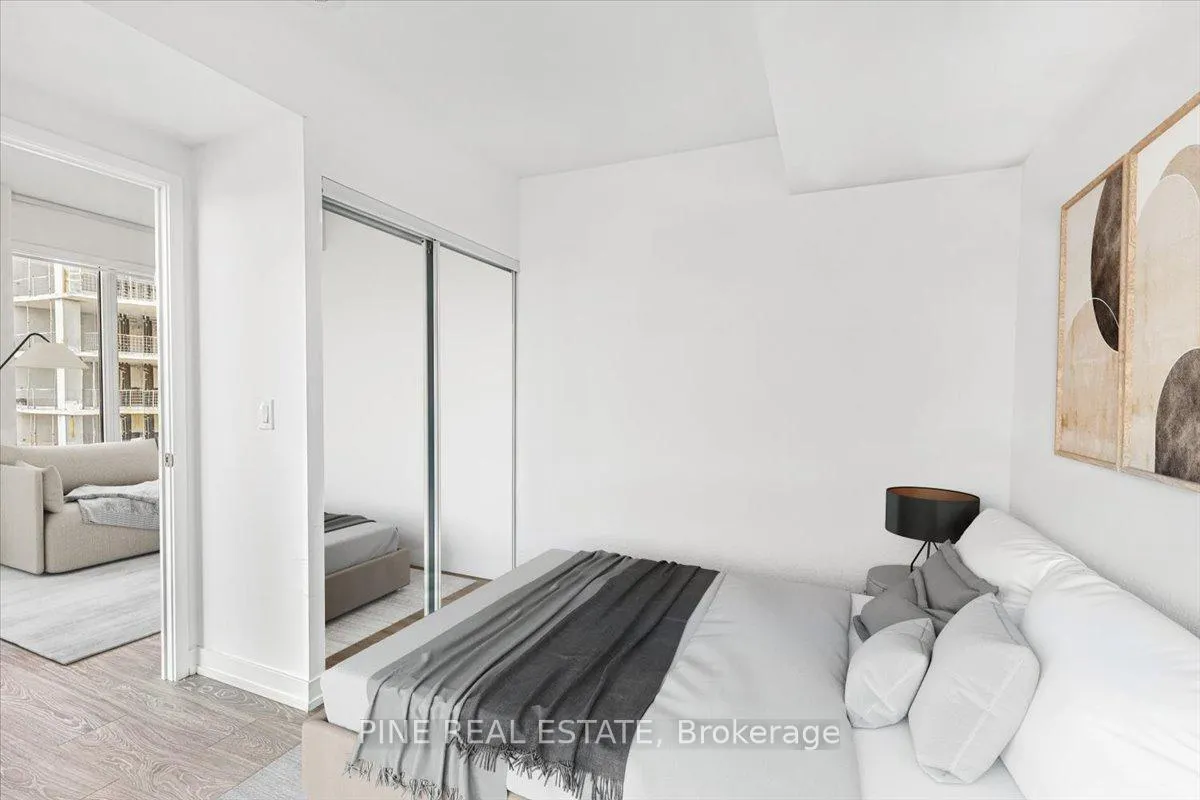 Photo 5 of Unit 322, 19 Western Battery Road, Toronto, Niagara — HOMEH