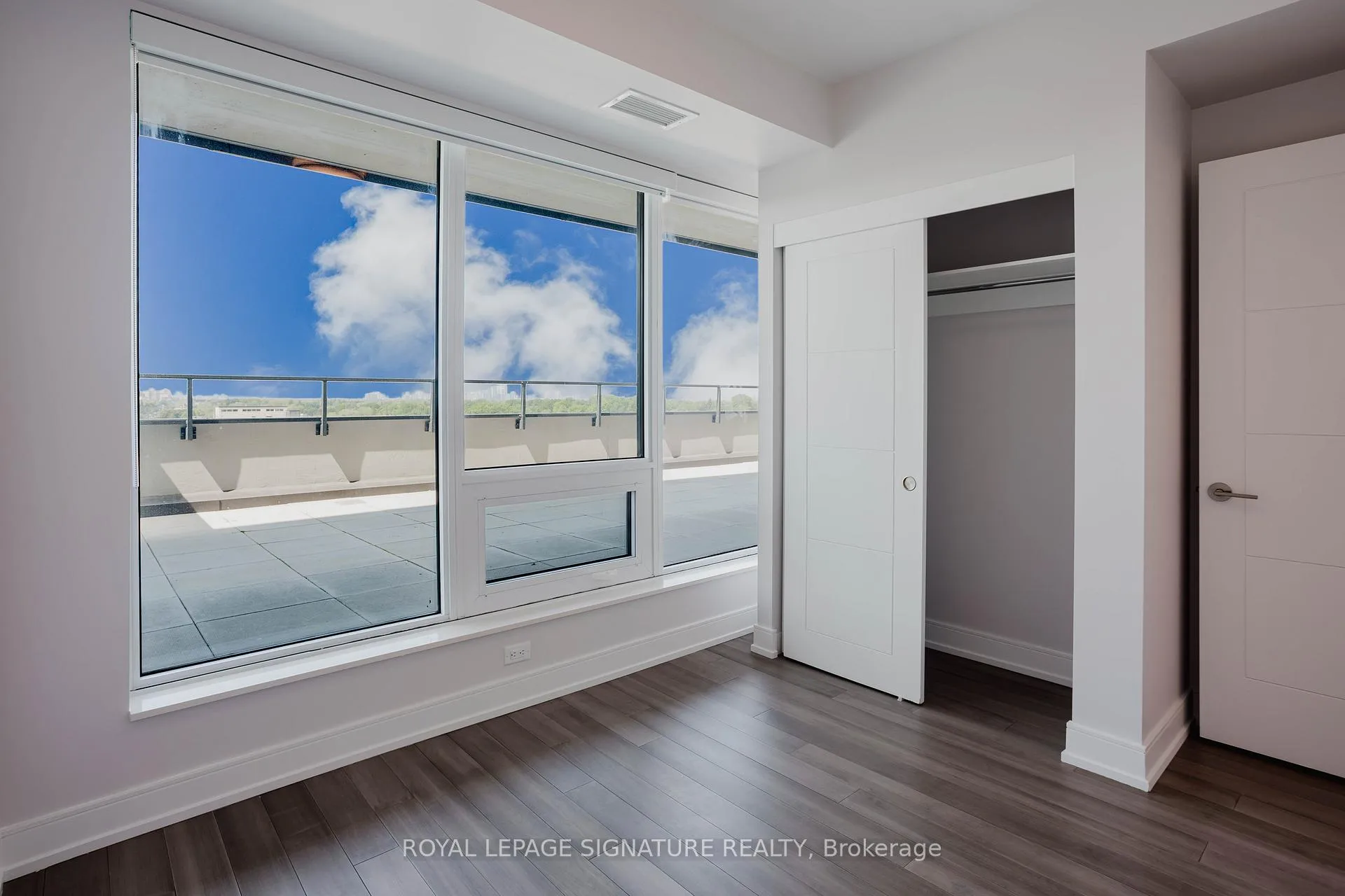 Photo 13 of Unit 908, 2525 Bathurst Street, Toronto, Forest Hill North — HOMEH