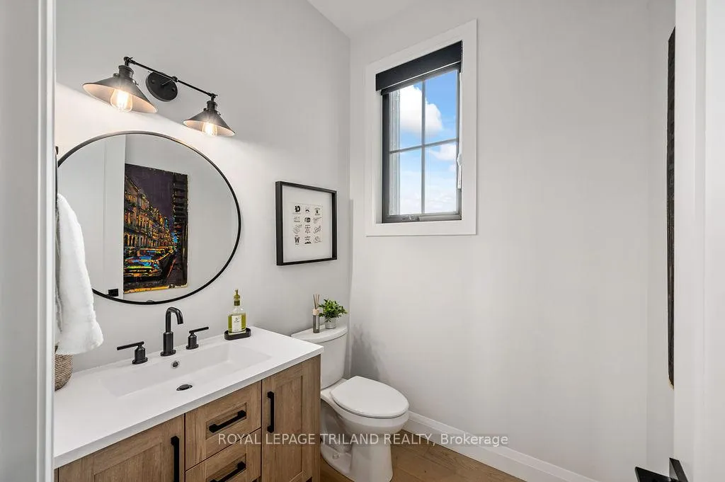 Photo 15 of Unit 202, 9861 Glendon Drive, Middlesex Centre, Komoka — HOMEH