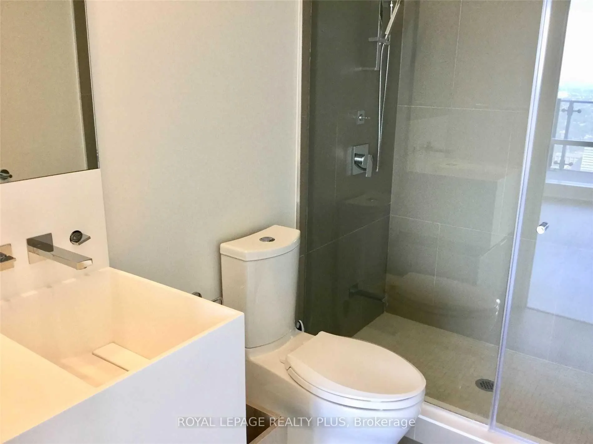 Photo 8 of Unit 5406, 1 Bloor Street E, Toronto, Church-Yonge Corridor — HOMEH