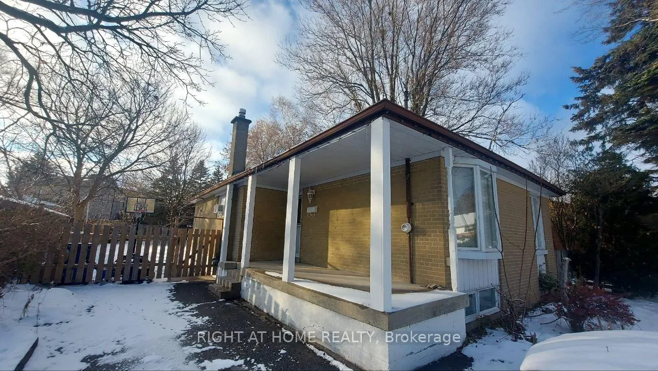 Photo 1 of Unit Main, 38 Stoddart Drive, Aurora, Aurora Highlands — HOMEH