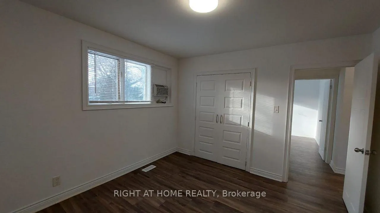 Photo 8 of Unit Main, 38 Stoddart Drive, Aurora, Aurora Highlands — HOMEH