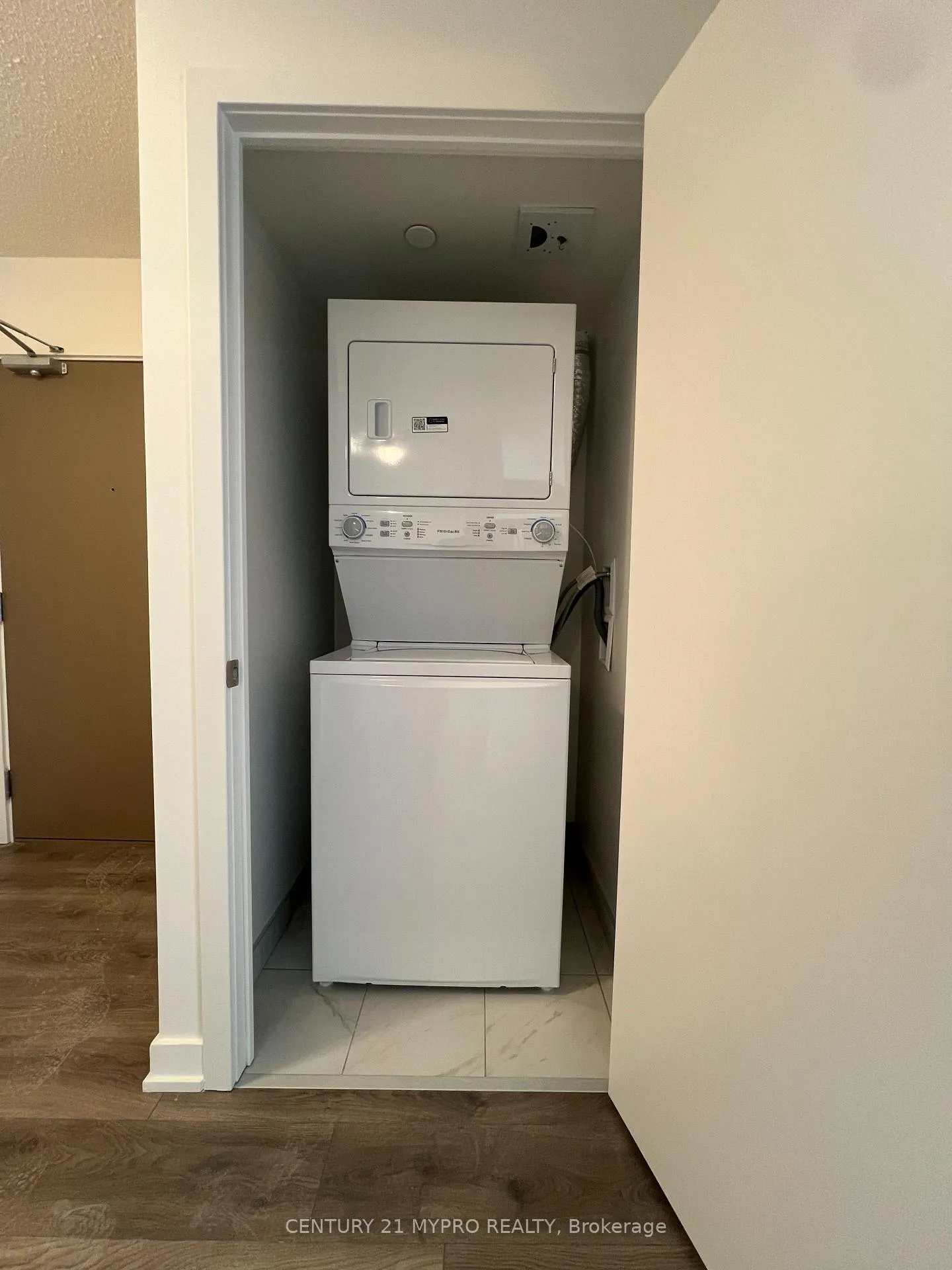Photo 15 of Unit 2006, 1010 Sandy Beach Road, Pickering, Bay Ridges — HOMEH