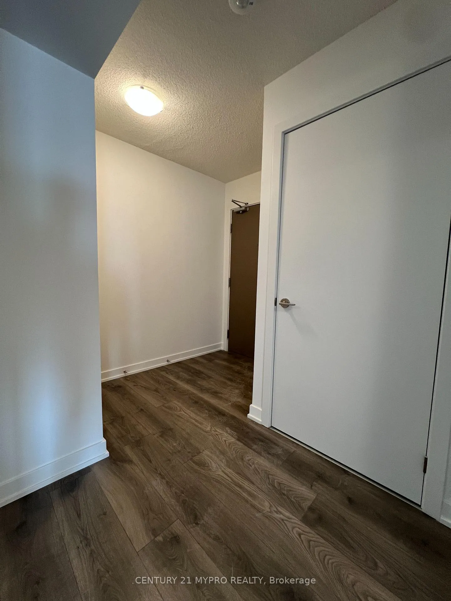 Photo 16 of Unit 2006, 1010 Sandy Beach Road, Pickering, Bay Ridges — HOMEH