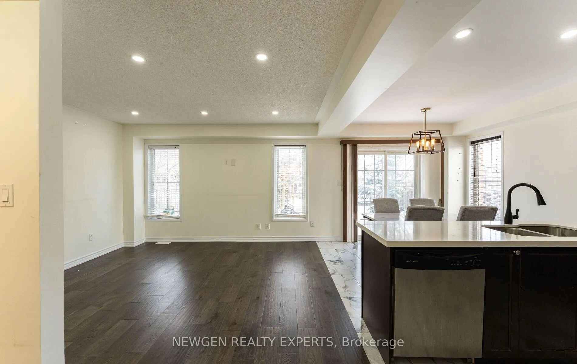 Photo 10 of 2319 Winlord Place N, Oshawa, Windfields — HOMEH