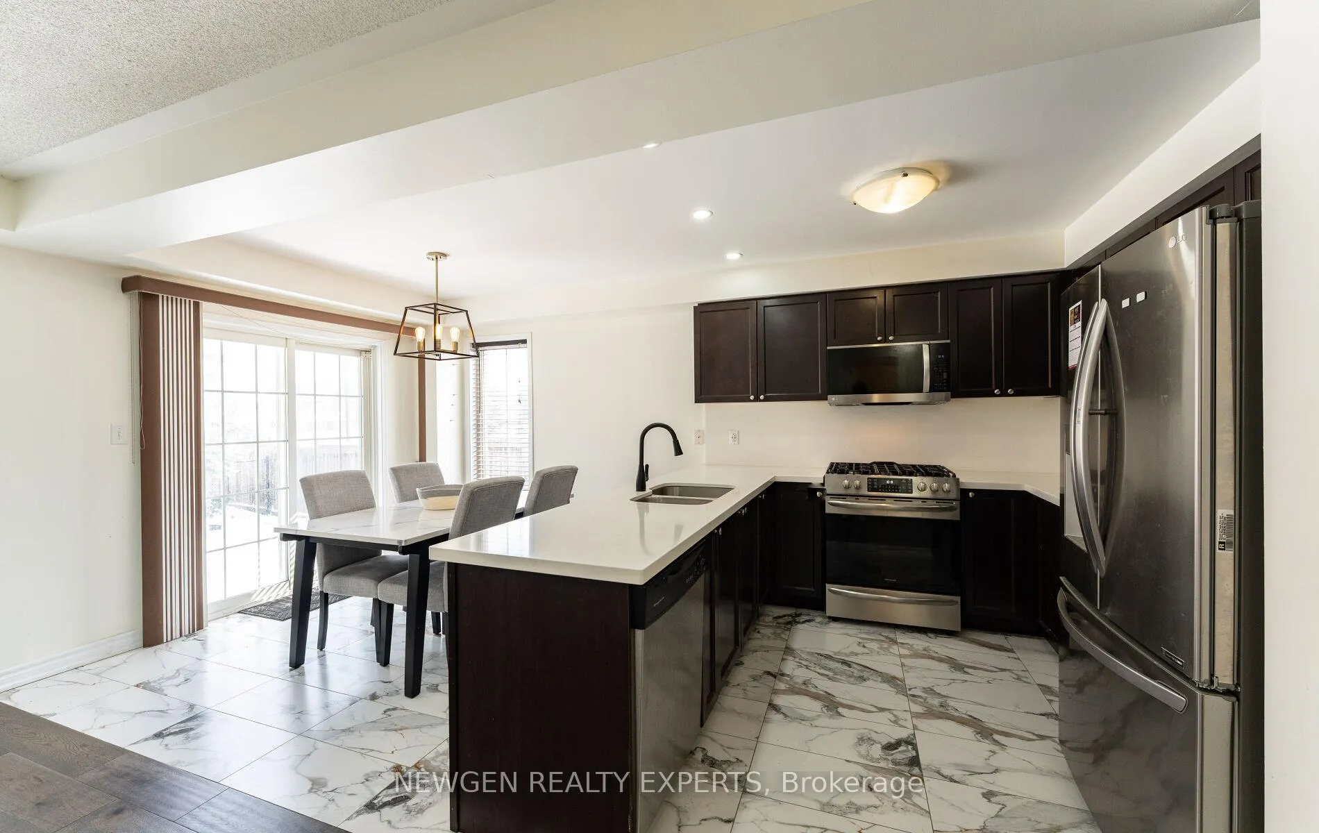 Photo 16 of 2319 Winlord Place N, Oshawa, Windfields — HOMEH