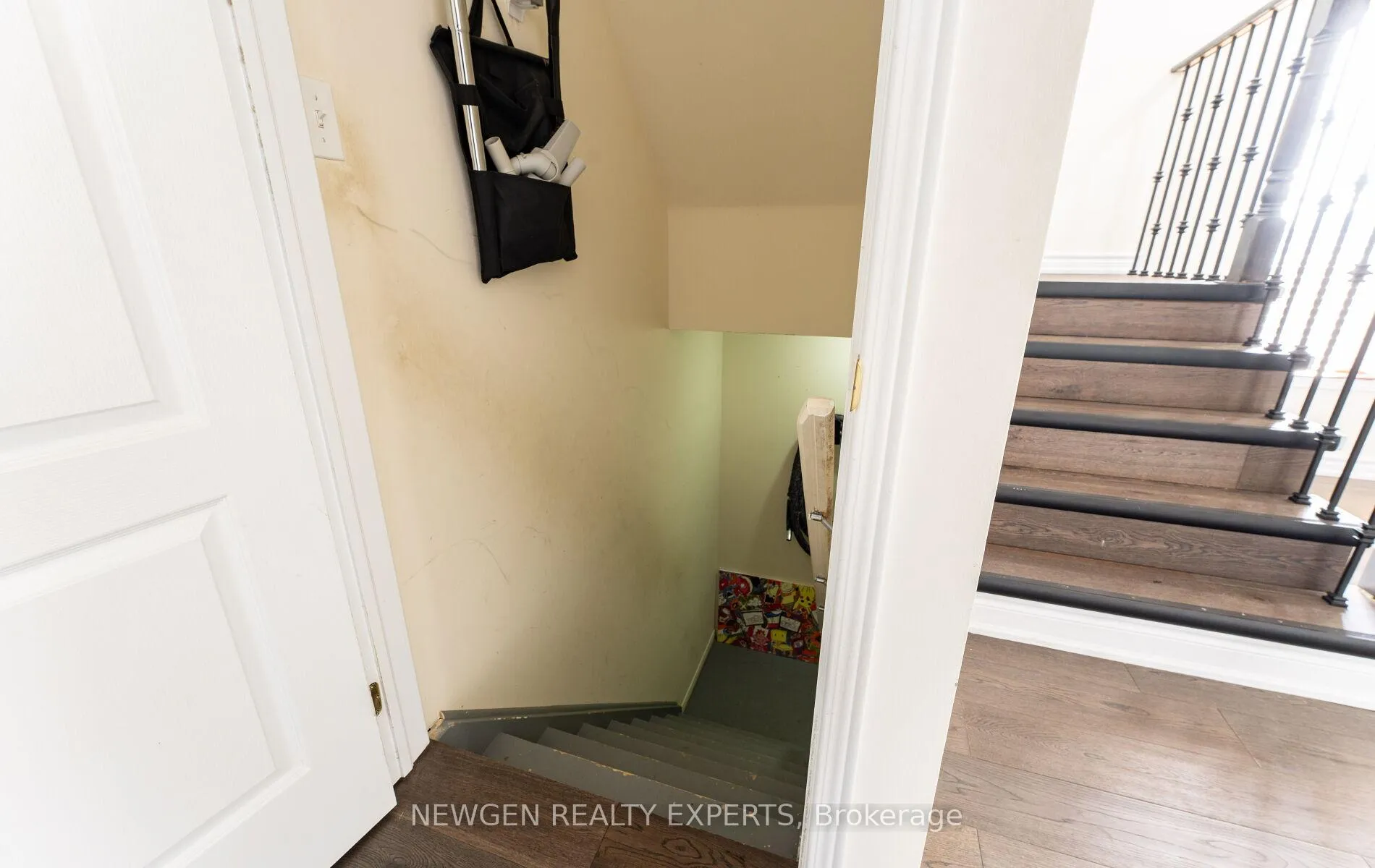 Photo 43 of 2319 Winlord Place N, Oshawa, Windfields — HOMEH