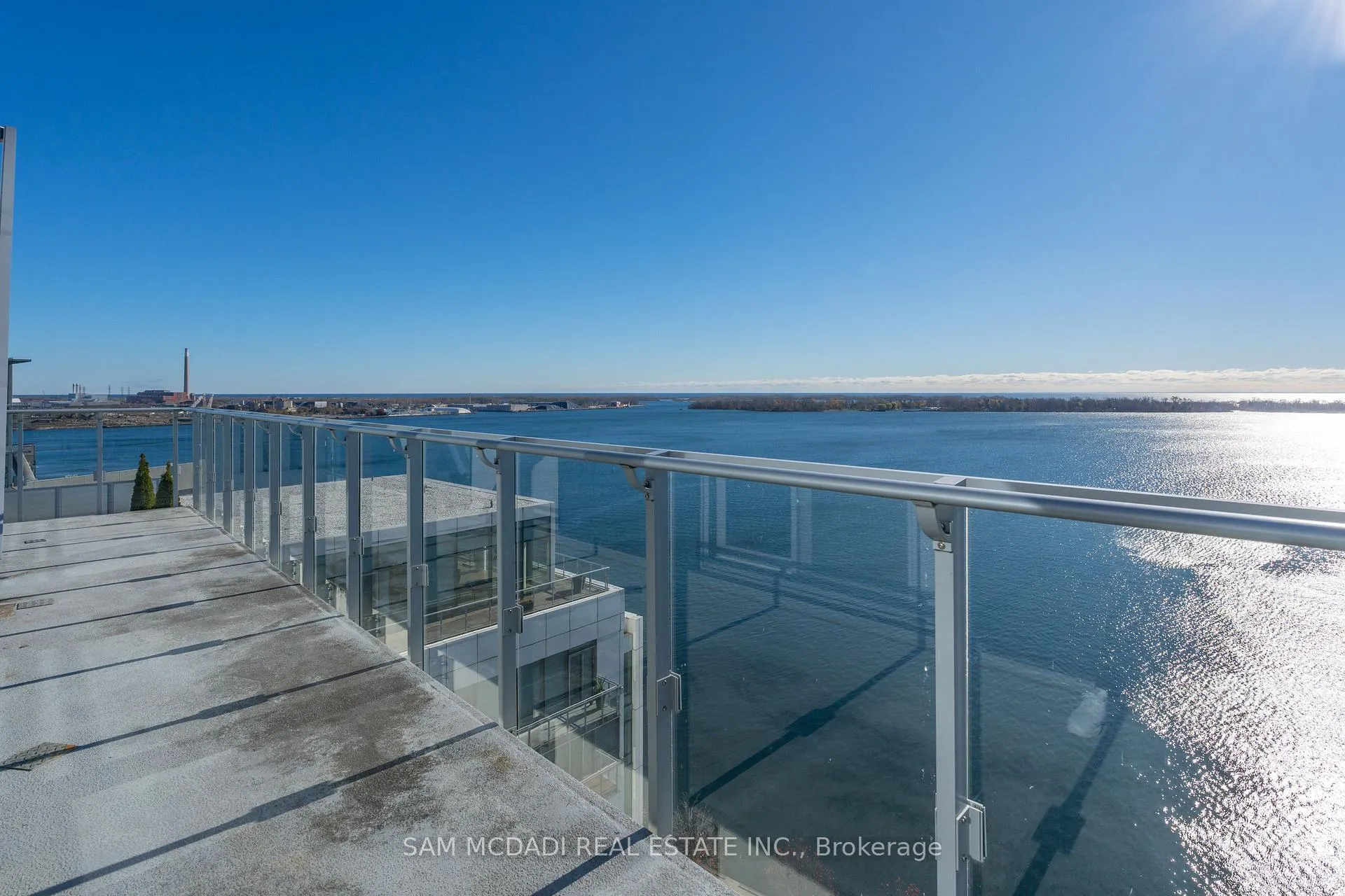 Photo 13 of Unit PH1404, 29 Queens Quay E, Toronto, Waterfront Communities — HOMEH