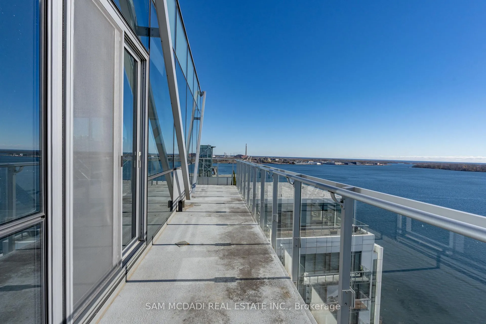 Photo 14 of Unit PH1404, 29 Queens Quay E, Toronto, Waterfront Communities — HOMEH