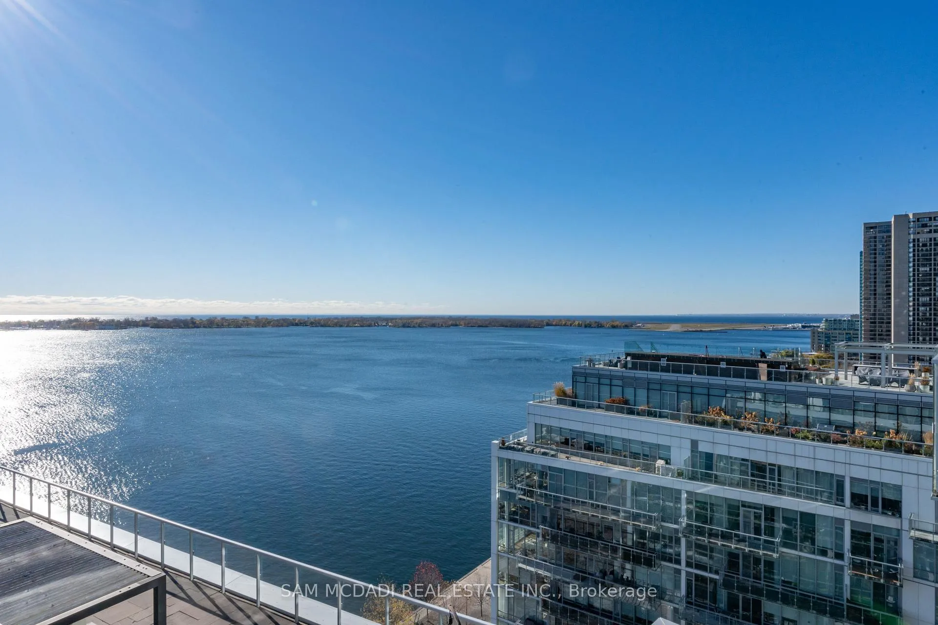 Photo 16 of Unit PH1404, 29 Queens Quay E, Toronto, Waterfront Communities — HOMEH