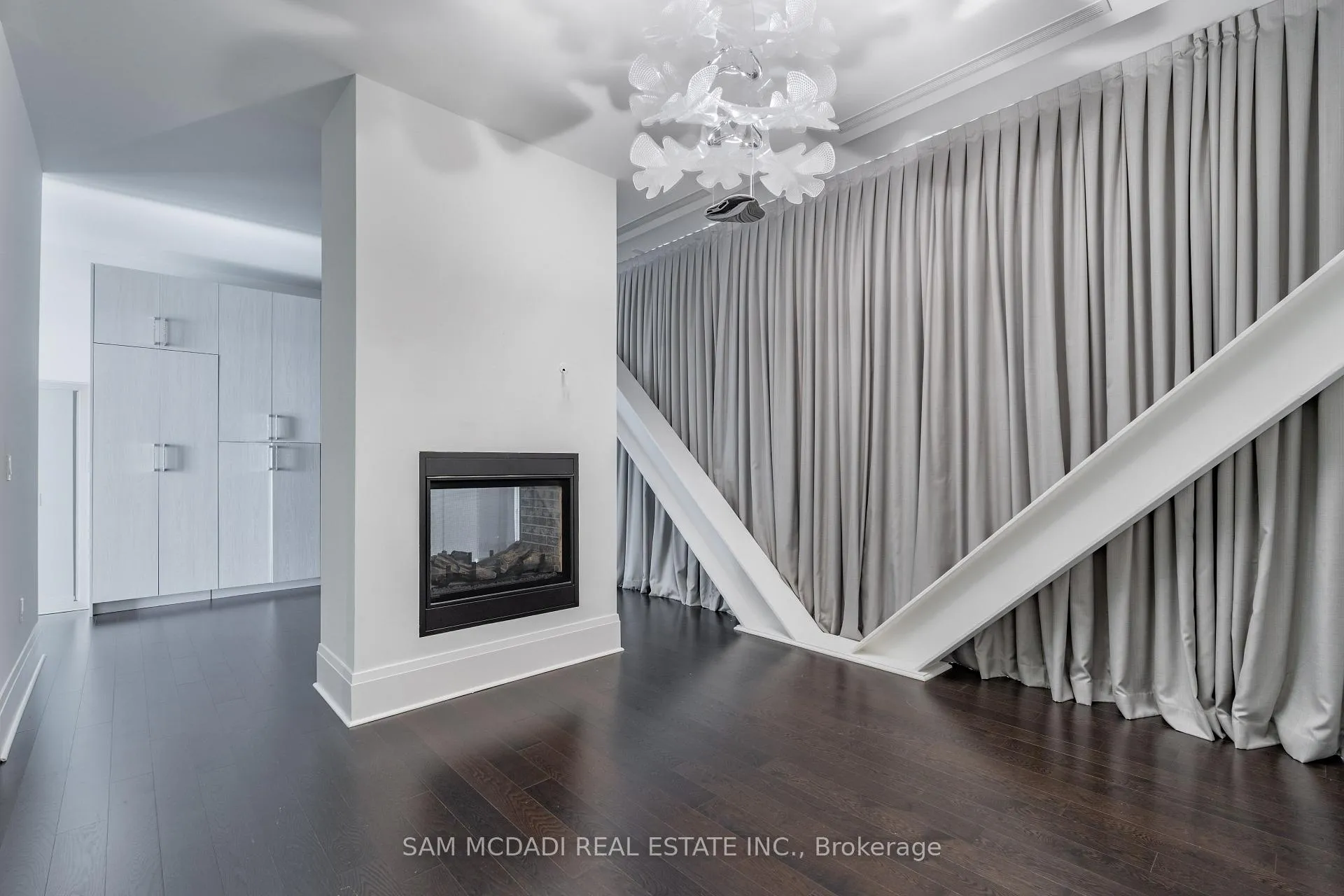 Photo 23 of Unit PH1404, 29 Queens Quay E, Toronto, Waterfront Communities — HOMEH
