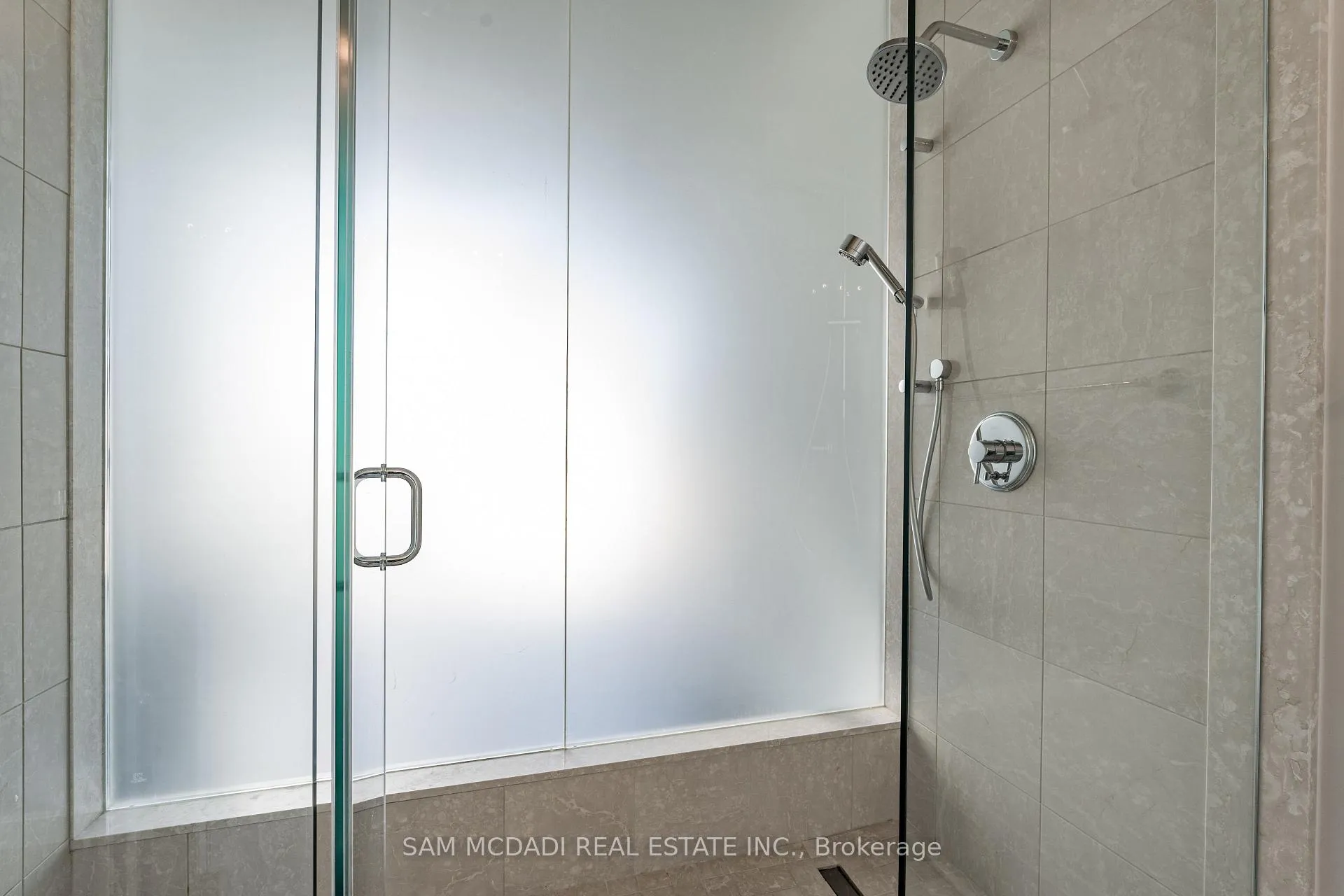 Photo 29 of Unit PH1404, 29 Queens Quay E, Toronto, Waterfront Communities — HOMEH