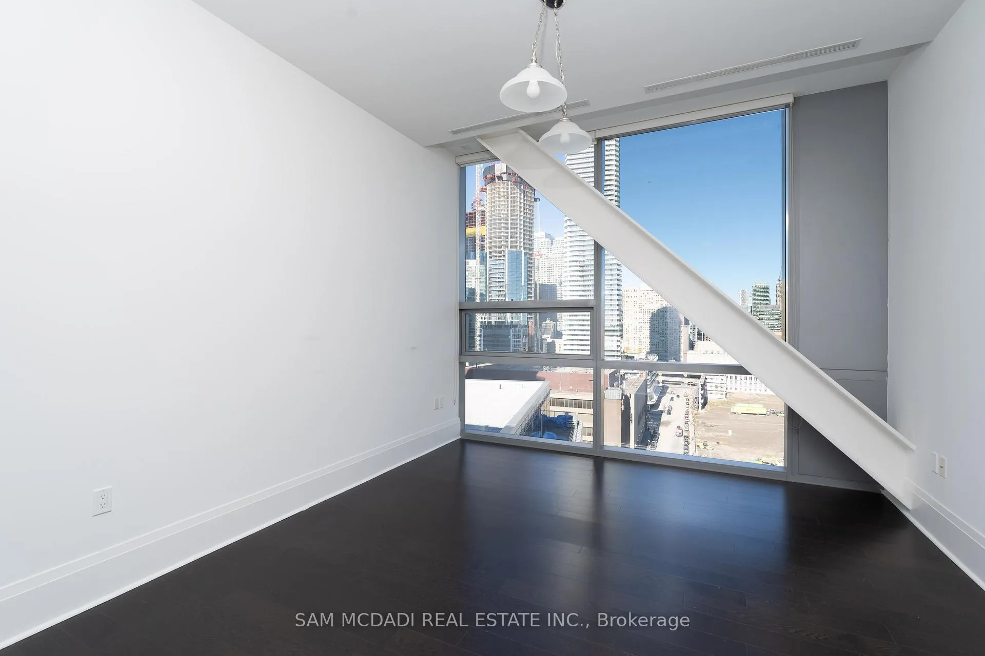 Photo 30 of Unit PH1404, 29 Queens Quay E, Toronto, Waterfront Communities — HOMEH