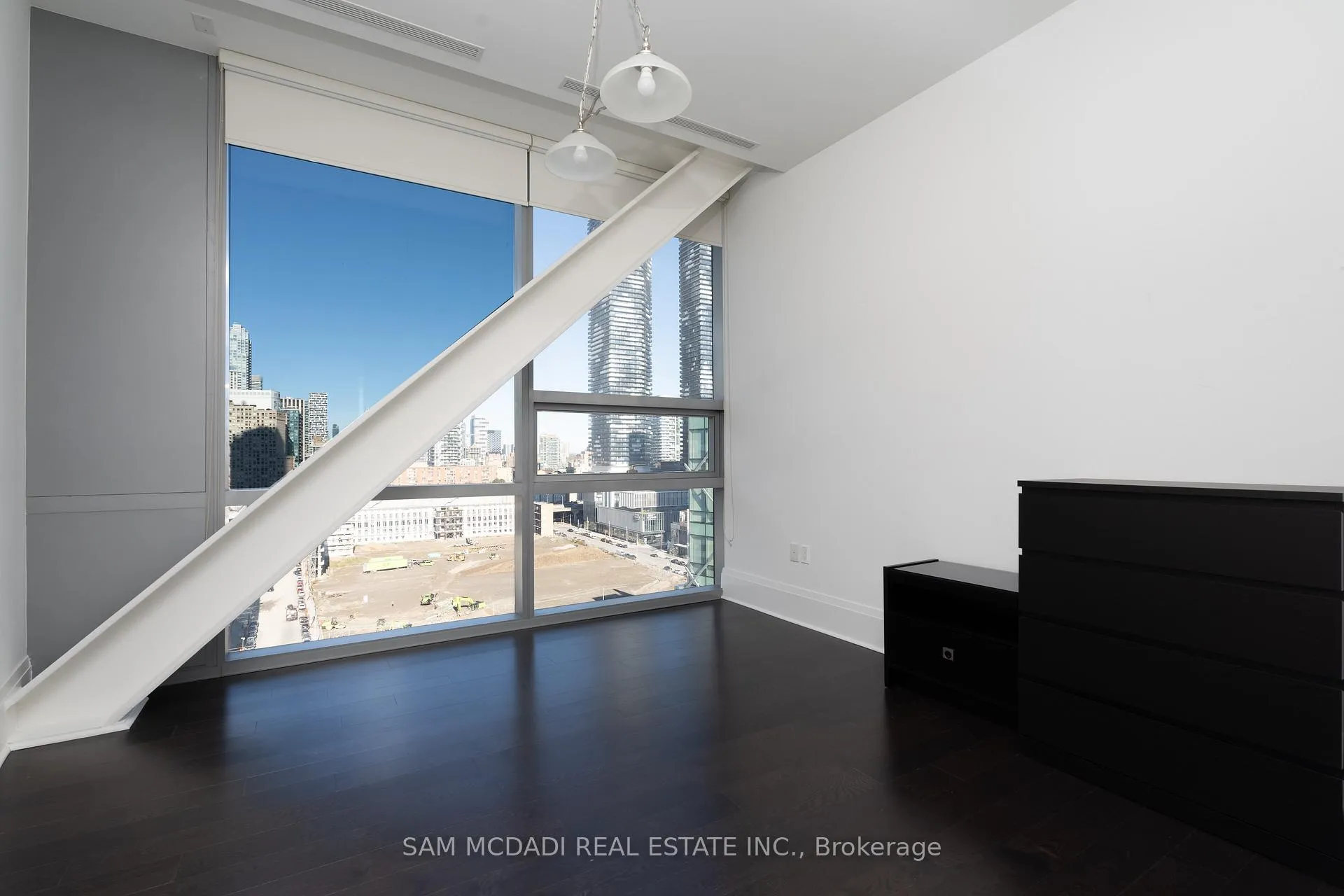 Photo 34 of Unit PH1404, 29 Queens Quay E, Toronto, Waterfront Communities — HOMEH
