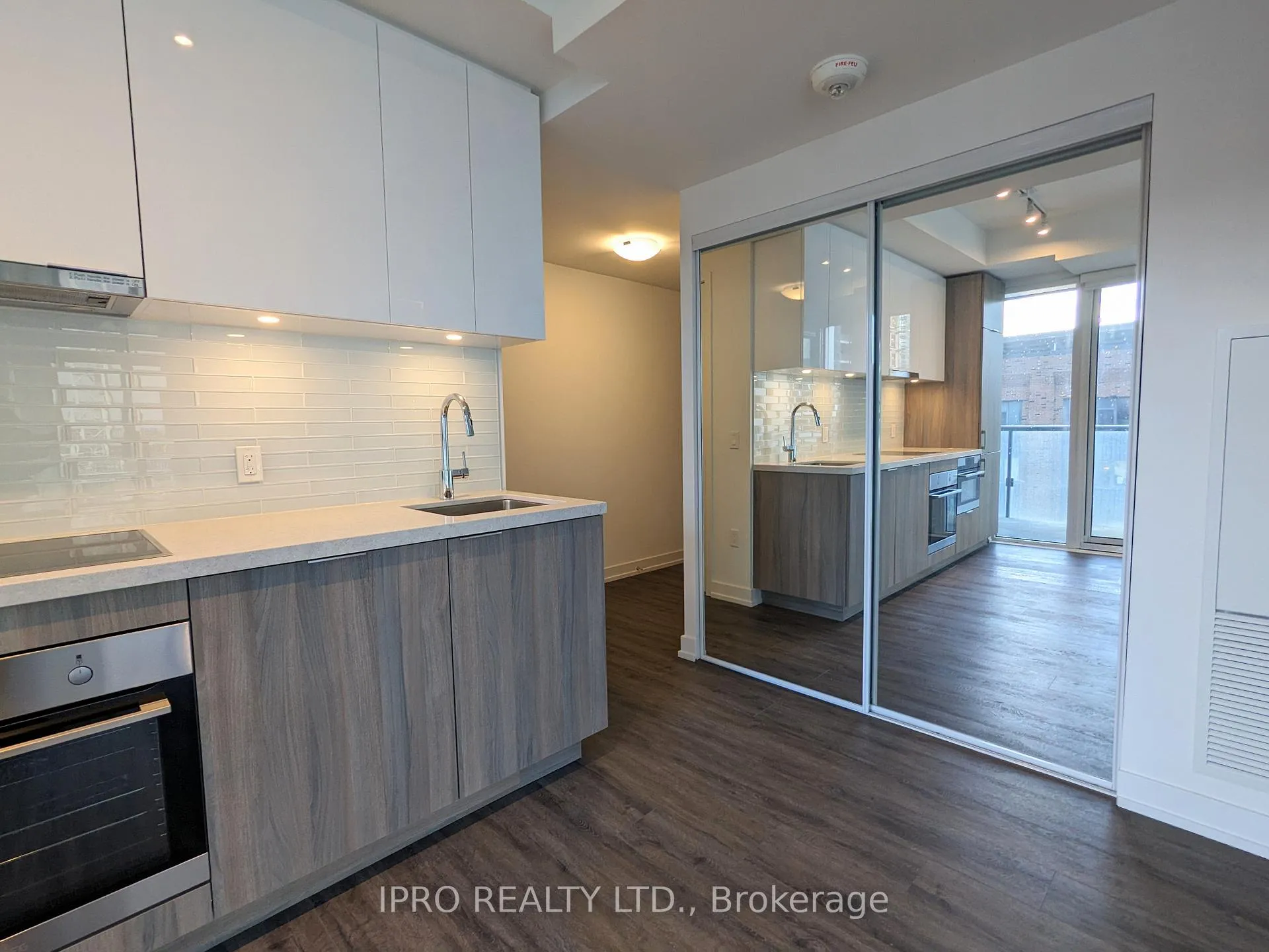 Photo 13 of Unit 318, 158 Front Street E, Toronto, Moss Park — HOMEH