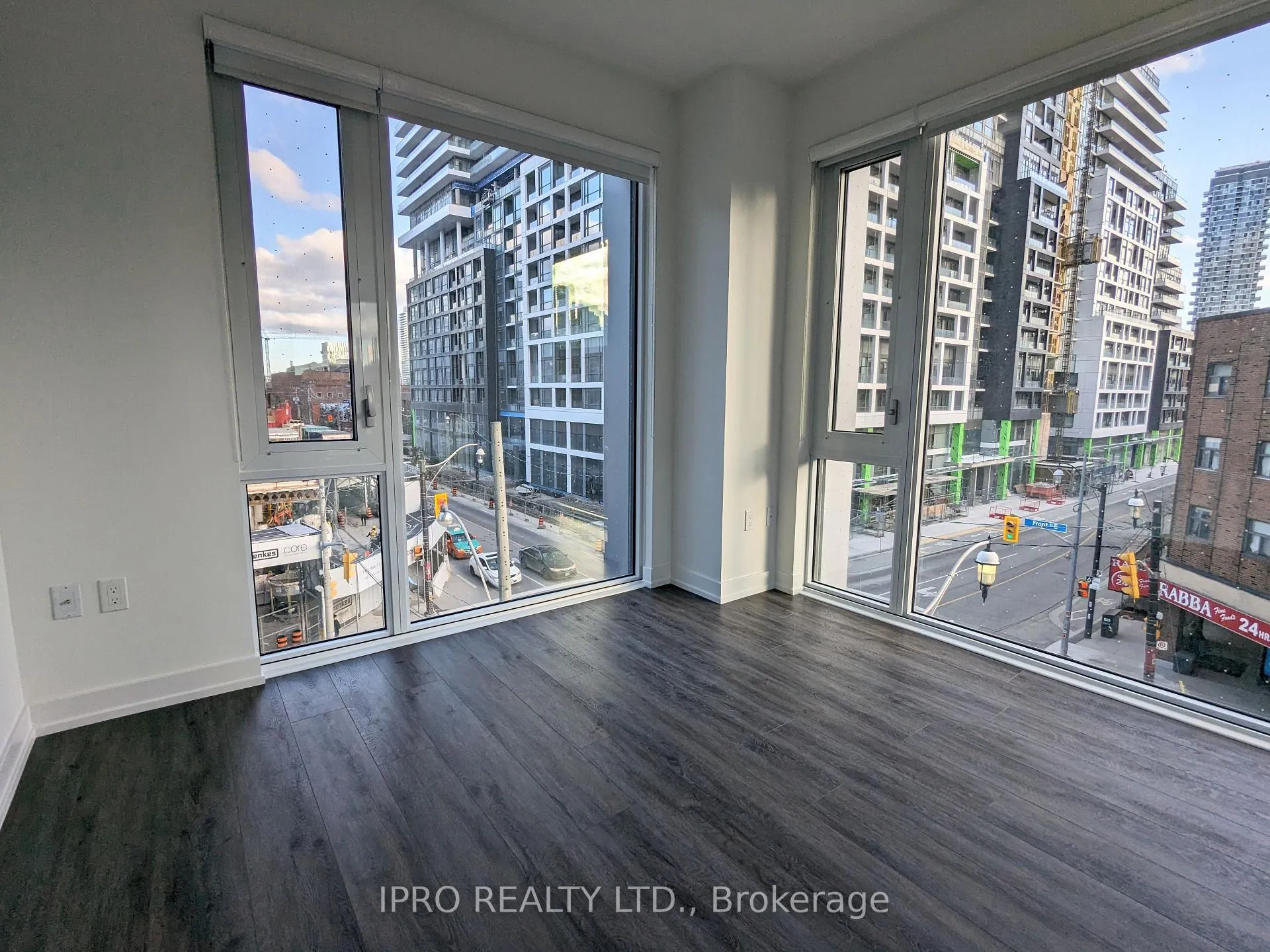 Photo 18 of Unit 318, 158 Front Street E, Toronto, Moss Park — HOMEH