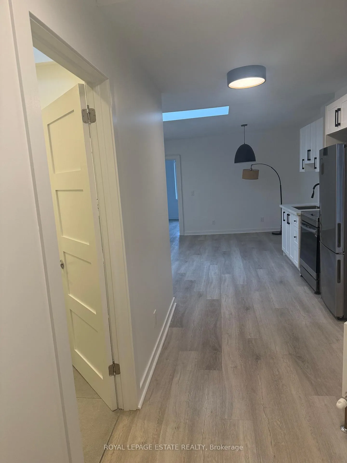 Photo 15 of Unit B, 1007 Kingston Road, Toronto, The Beaches — HOMEH