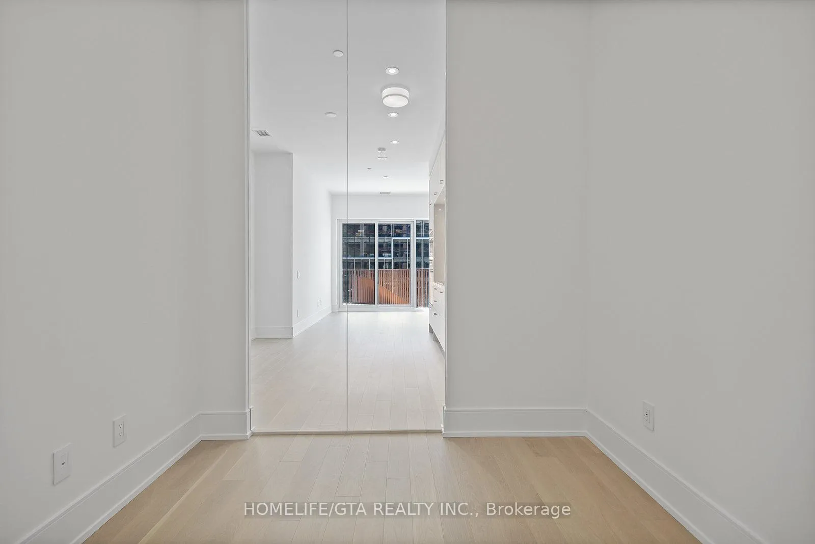 Photo 7 of Unit 626, 155 Merchants' Wharf, Toronto, Waterfront Communities — HOMEH
