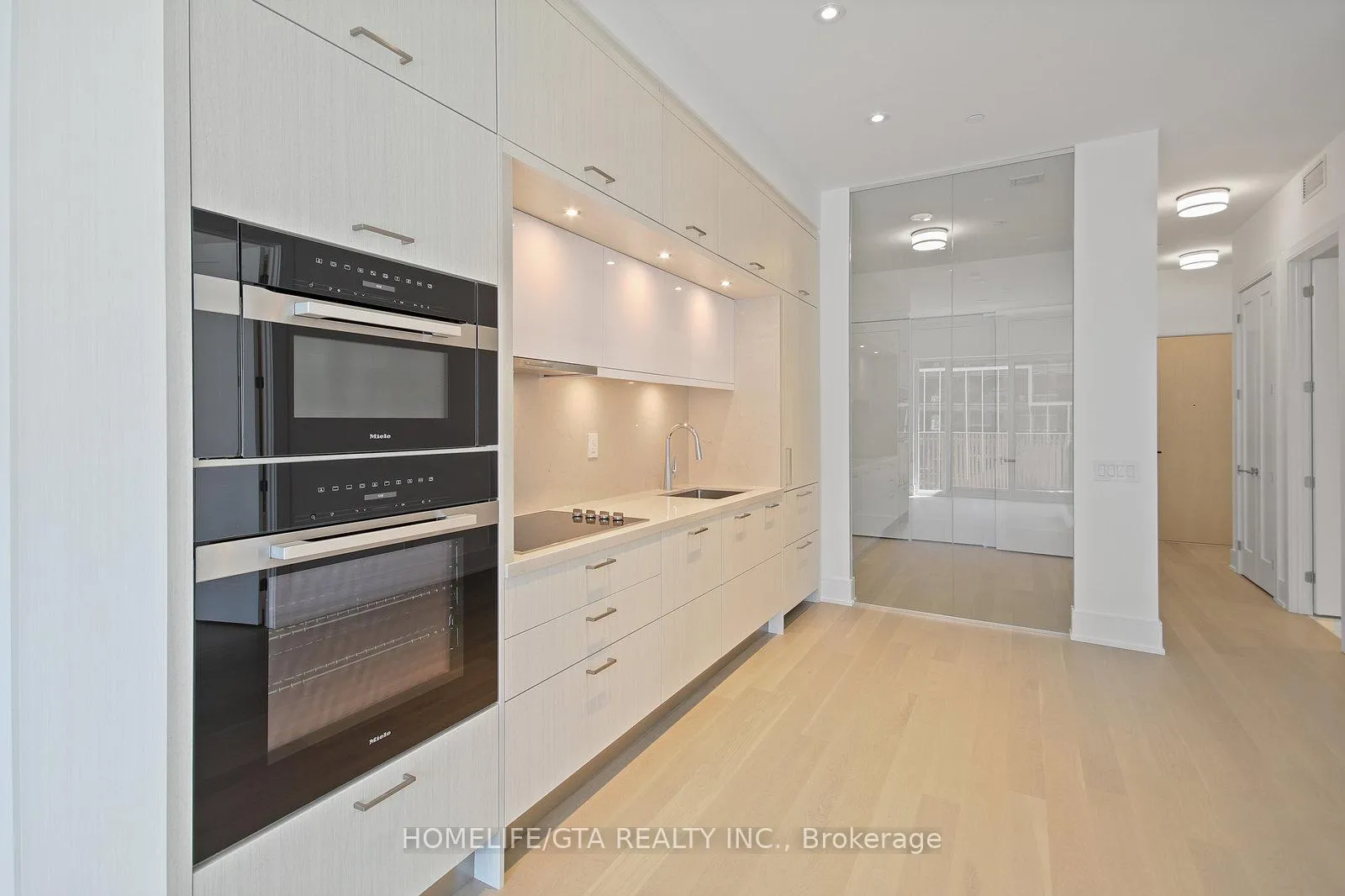 Photo 10 of Unit 626, 155 Merchants' Wharf, Toronto, Waterfront Communities — HOMEH