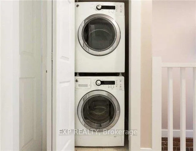 Photo 7 of Unit Upper, 122 Parkmount Road, Toronto, Greenwood-Coxwell — HOMEH