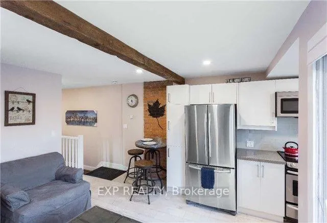 Photo 11 of Unit Upper, 122 Parkmount Road, Toronto, Greenwood-Coxwell — HOMEH