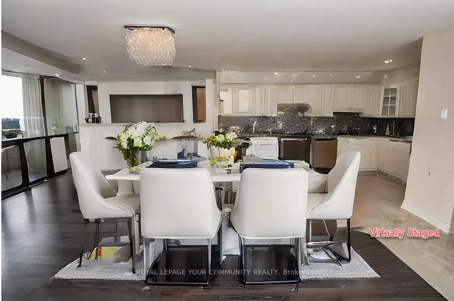 Photo 5 of Unit 1501, 8111 Yonge Street, Markham, Royal Orchard — HOMEH