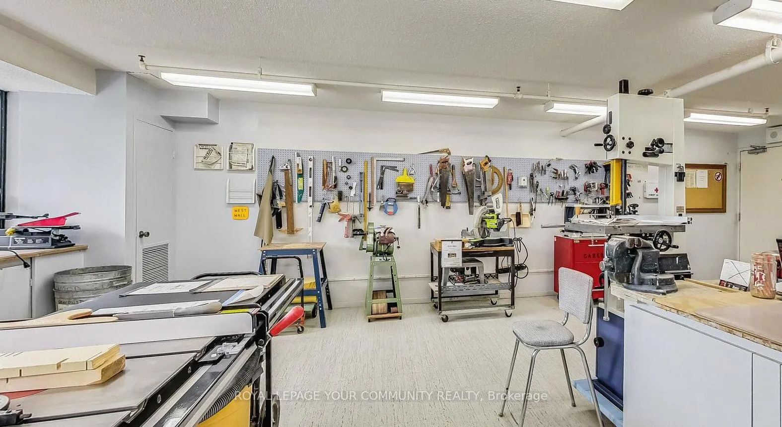 Photo 17 of Unit 1501, 8111 Yonge Street, Markham, Royal Orchard — HOMEH