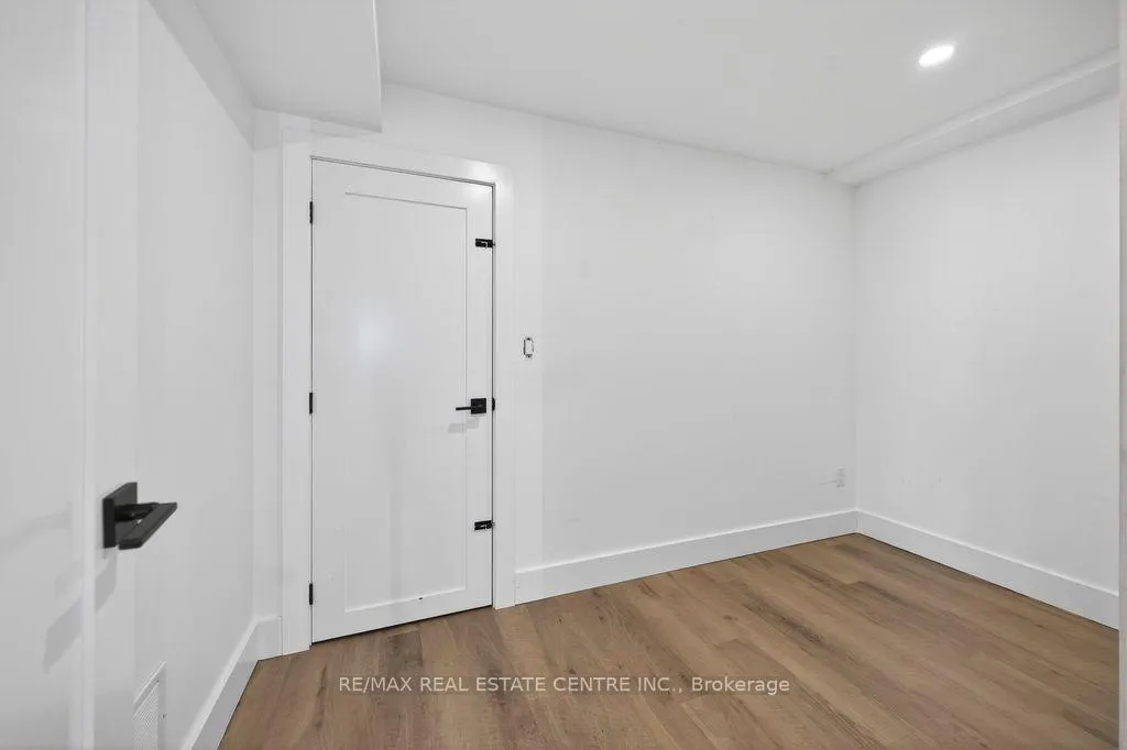 Photo 21 of Unit Basement, 1326 Butter Road W, Hamilton, Rural Ancaster — HOMEH