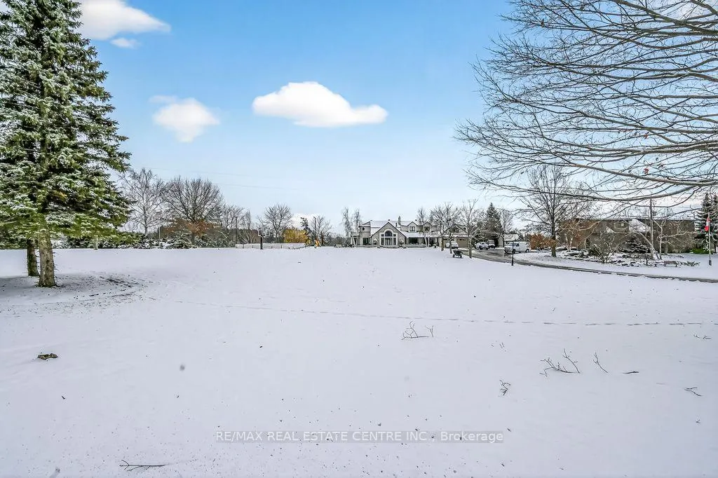 Photo 28 of Unit Basement, 1326 Butter Road W, Hamilton, Rural Ancaster — HOMEH