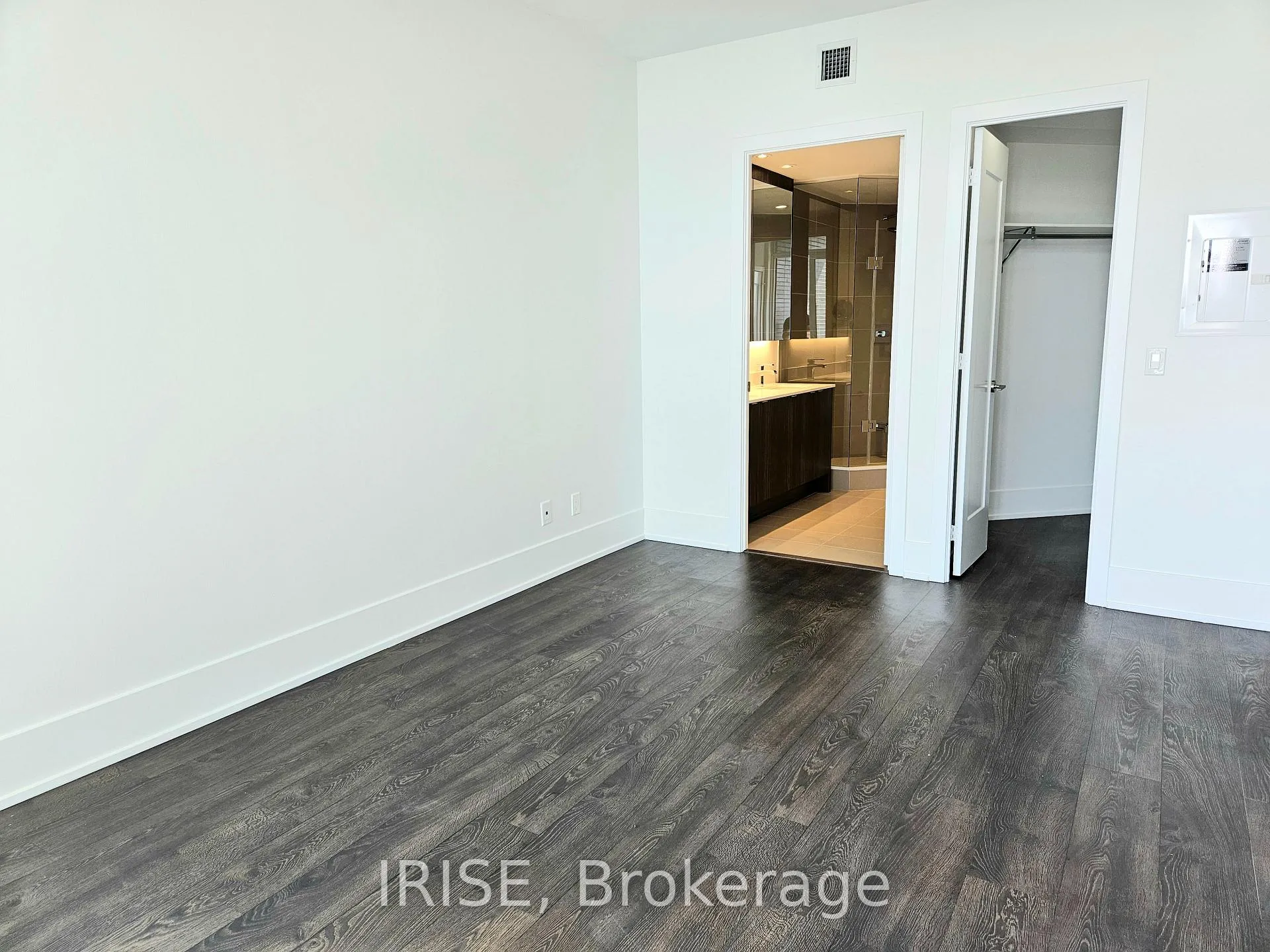 Photo 11 of Unit Ph13, 1 Edgewater Drive, Toronto, Waterfront Communities — HOMEH