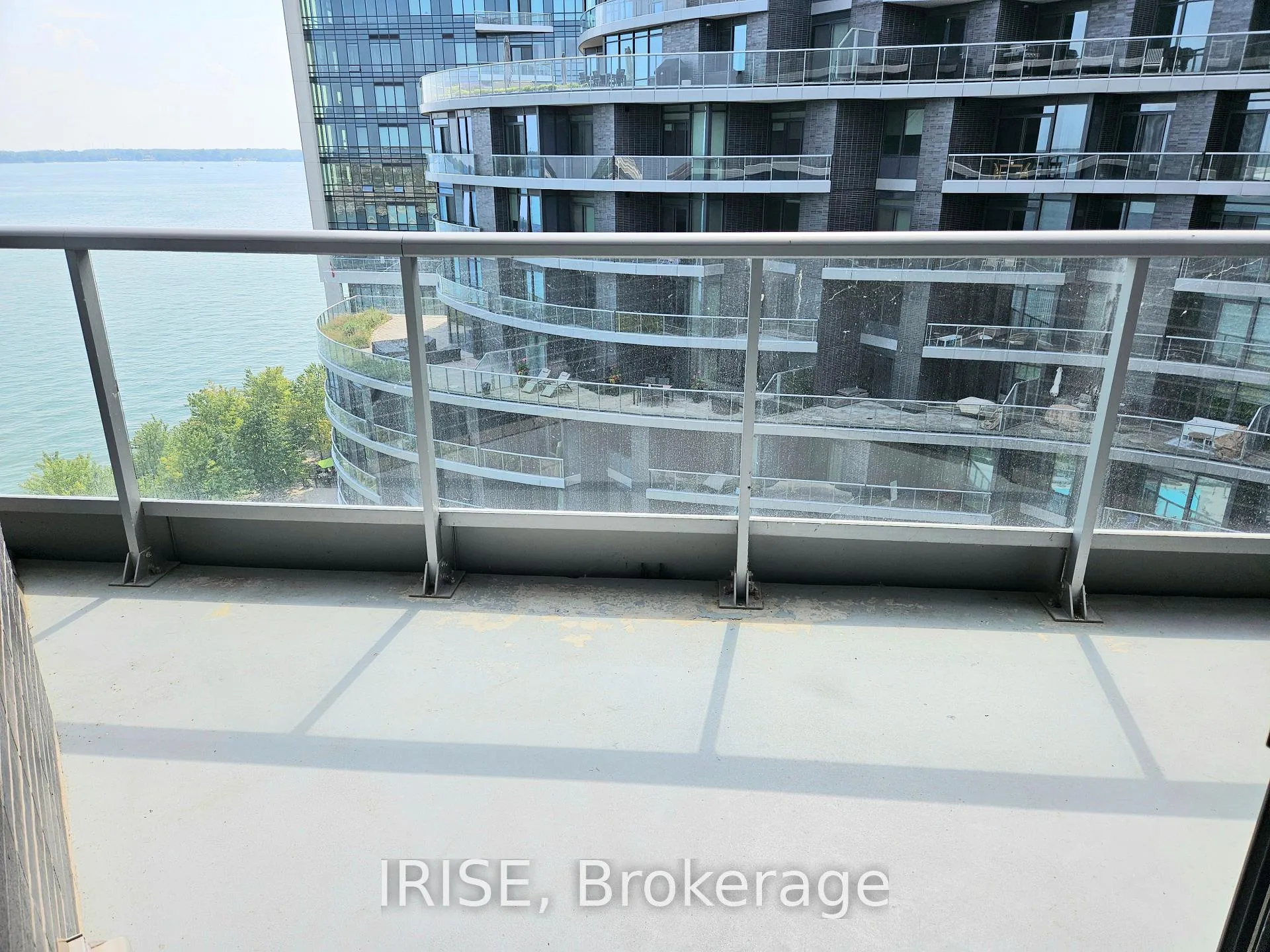 Photo 18 of Unit Ph13, 1 Edgewater Drive, Toronto, Waterfront Communities — HOMEH
