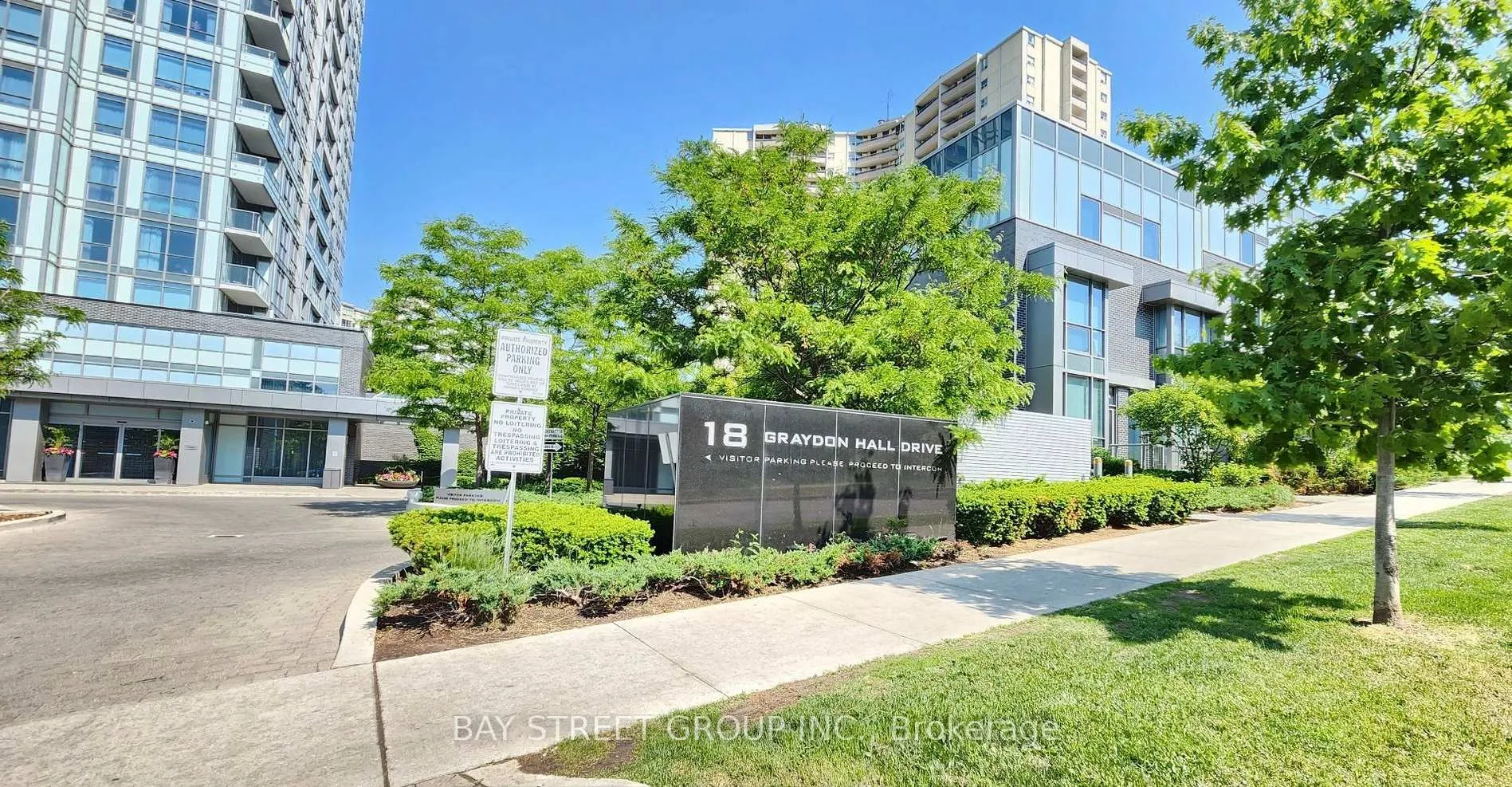 Photo 2 of Unit 501, 18 Graydon Hall Drive, North York, Parkwoods-Donalda — HOMEH
