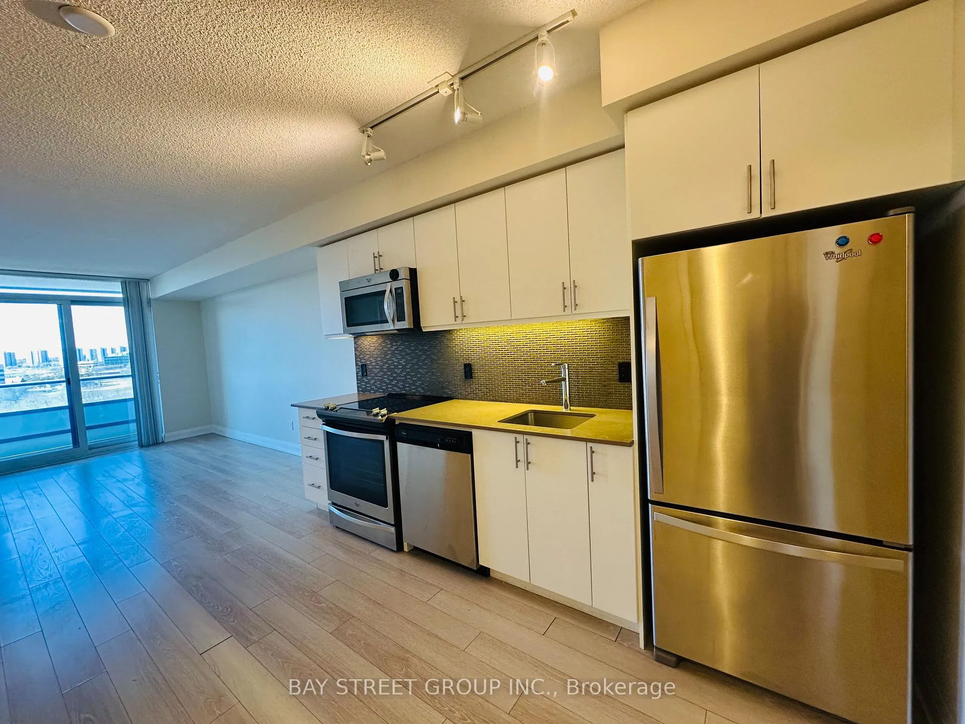 Photo 9 of Unit 501, 18 Graydon Hall Drive, North York, Parkwoods-Donalda — HOMEH