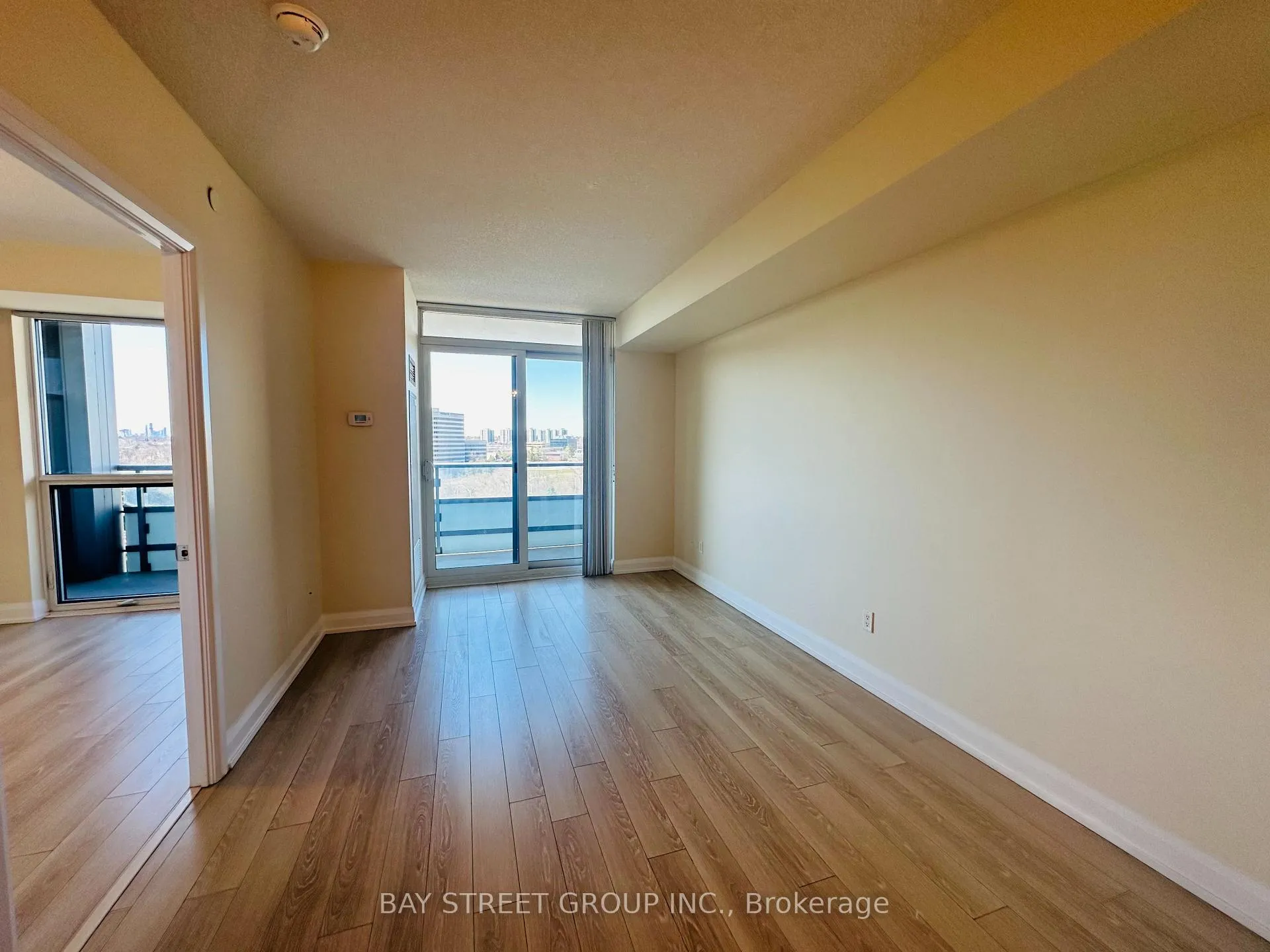 Photo 14 of Unit 501, 18 Graydon Hall Drive, North York, Parkwoods-Donalda — HOMEH
