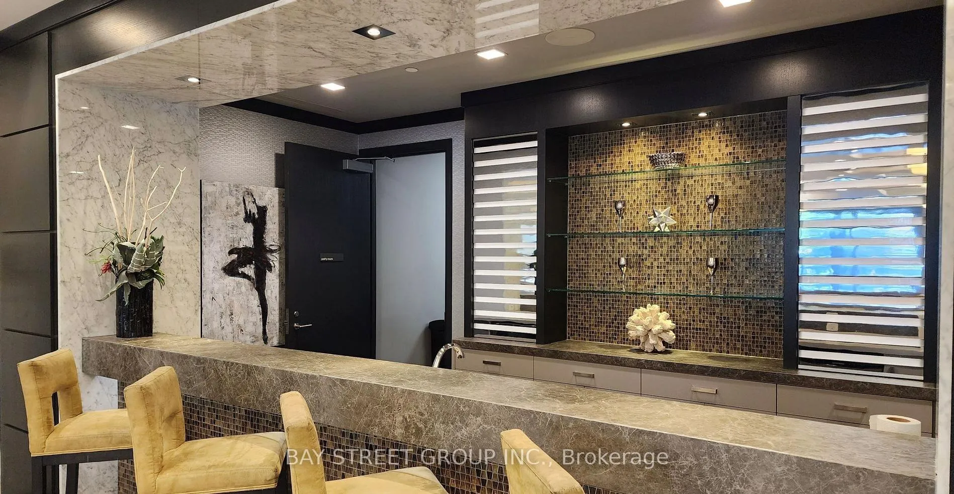 Photo 30 of Unit 501, 18 Graydon Hall Drive, North York, Parkwoods-Donalda — HOMEH