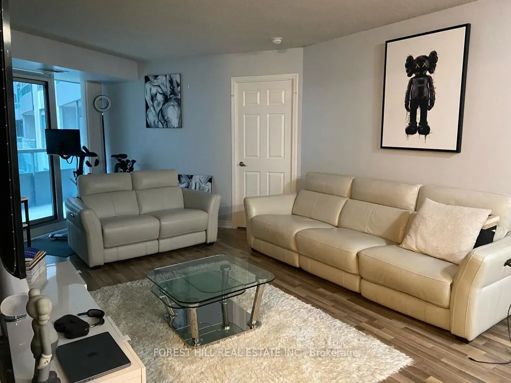 Photo 6 of Unit 515, 30 Grand Trunk Crescent, Toronto, Waterfront Communities — HOMEH