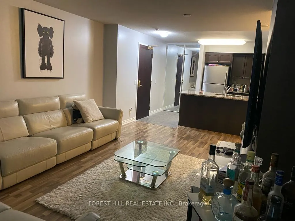 Photo 7 of Unit 515, 30 Grand Trunk Crescent, Toronto, Waterfront Communities — HOMEH