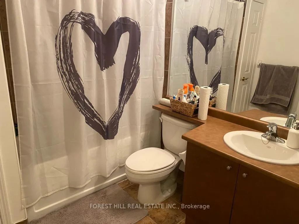Photo 11 of Unit 515, 30 Grand Trunk Crescent, Toronto, Waterfront Communities — HOMEH