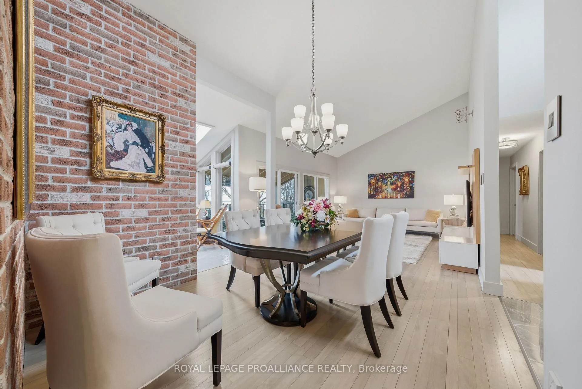 Photo 8 of 1544 County Road 14, Prince Edward County, Sophiasburg Ward — HOMEH