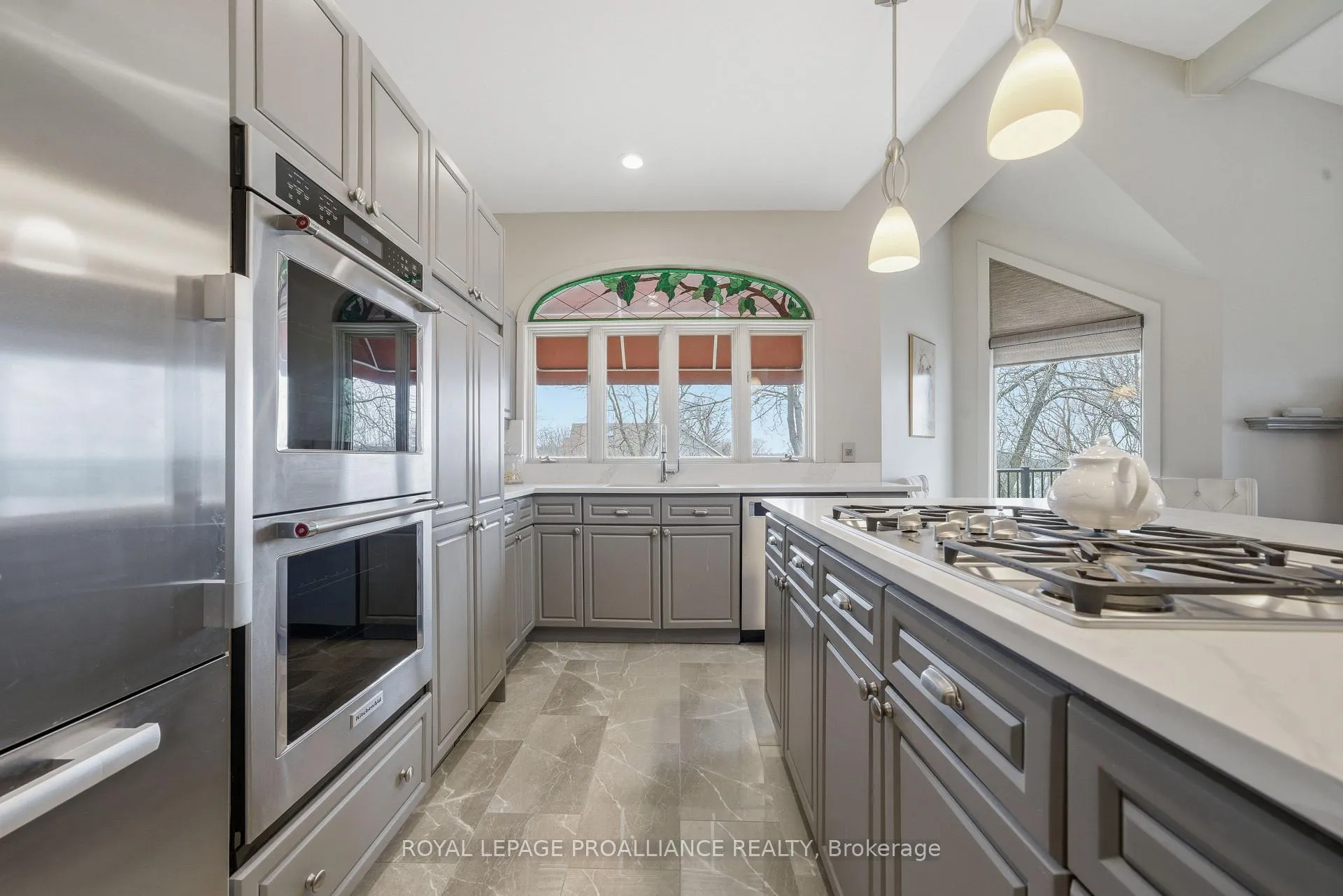Photo 22 of 1544 County Road 14, Prince Edward County, Sophiasburg Ward — HOMEH