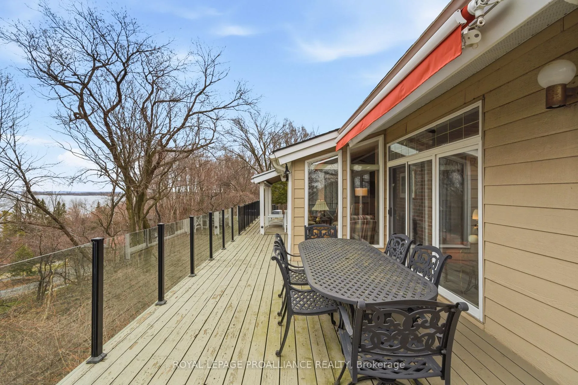 Photo 48 of 1544 County Road 14, Prince Edward County, Sophiasburg Ward — HOMEH