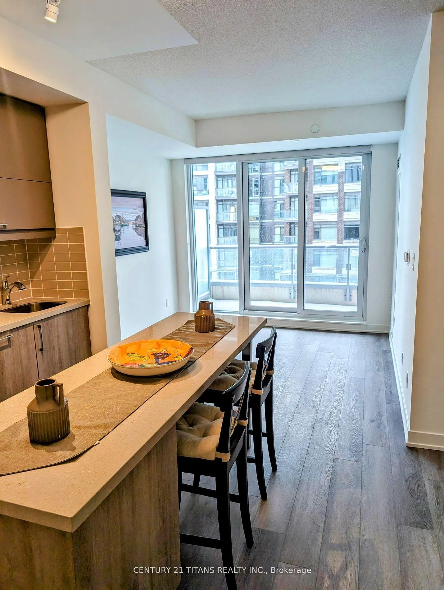 Photo 7 of Unit 723, 8119 Birchmount Road, Markham, Unionville — HOMEH
